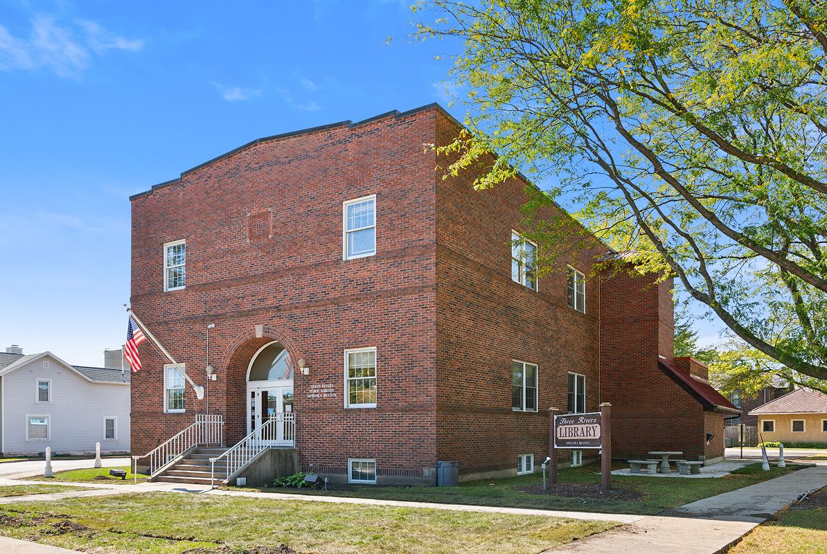 Minooka Three Rivers Public Library Minooka 03