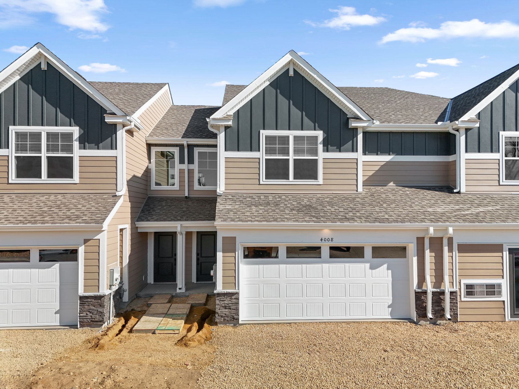 Raleigh - Willowbrooke - Liberty Collection: Oakdale, Minnesota - Lennar