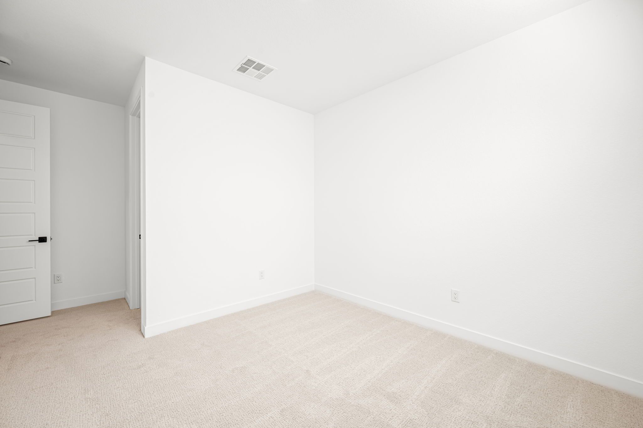 17 web or mls Lennar  3028 W Orco Ln 17