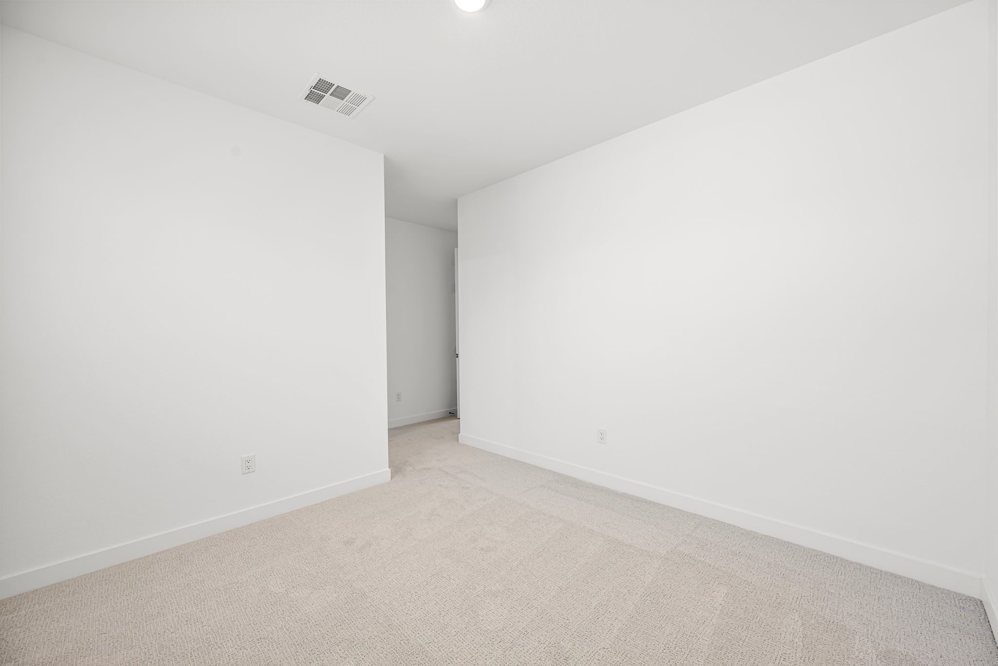 22 web or mls Lennar  3028 W Orco Ln 22