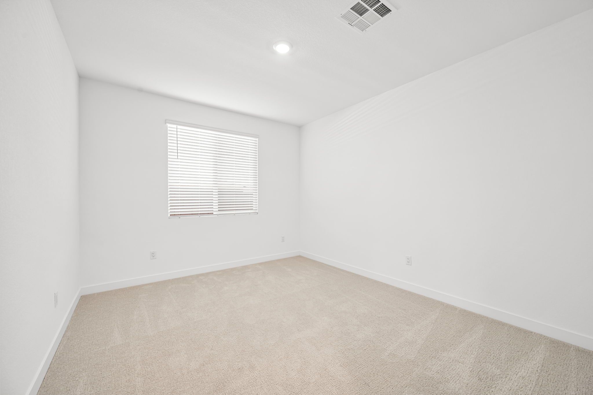 30 web or mls Lennar  3028 W Orco Ln 30