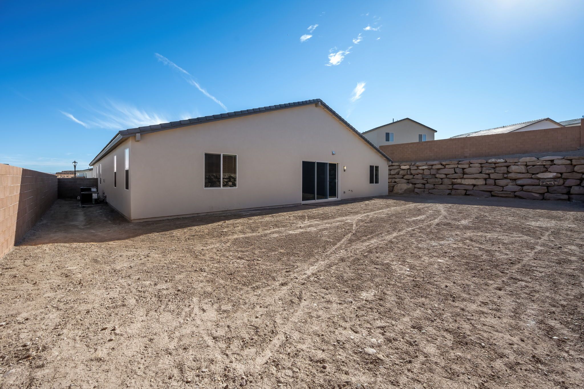 40 web or mls Lennar  3028 W Orco Ln 40