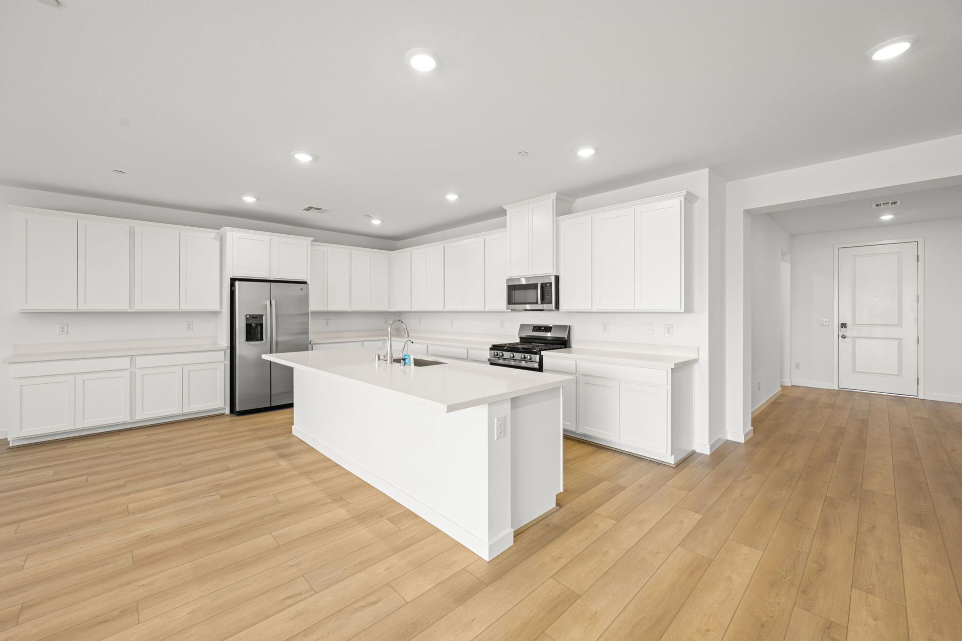 7 web or mls Lennar  1552 Luca Mountain Lane 7