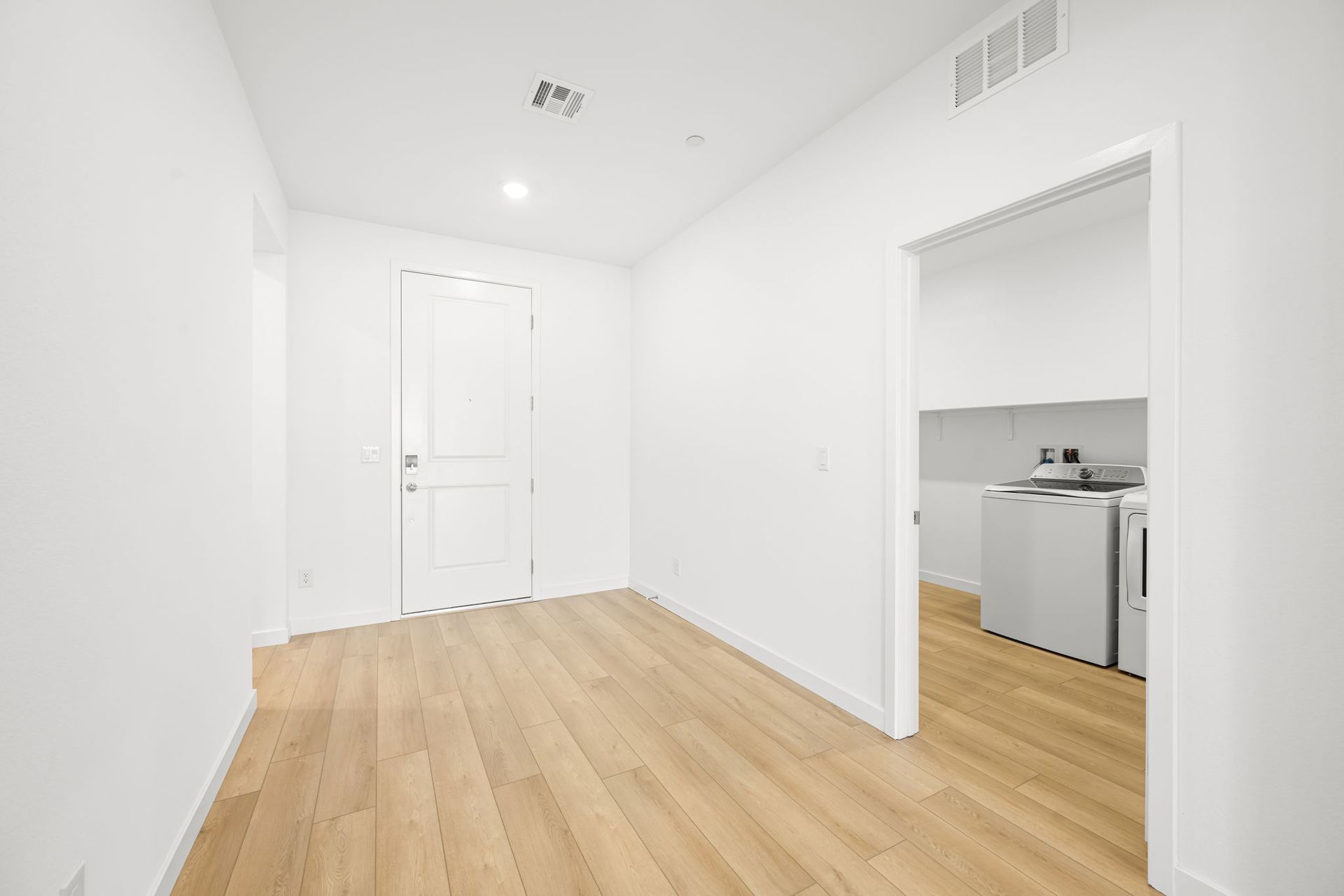 12 web or mls Lennar  1552 Luca Mountain Lane 12