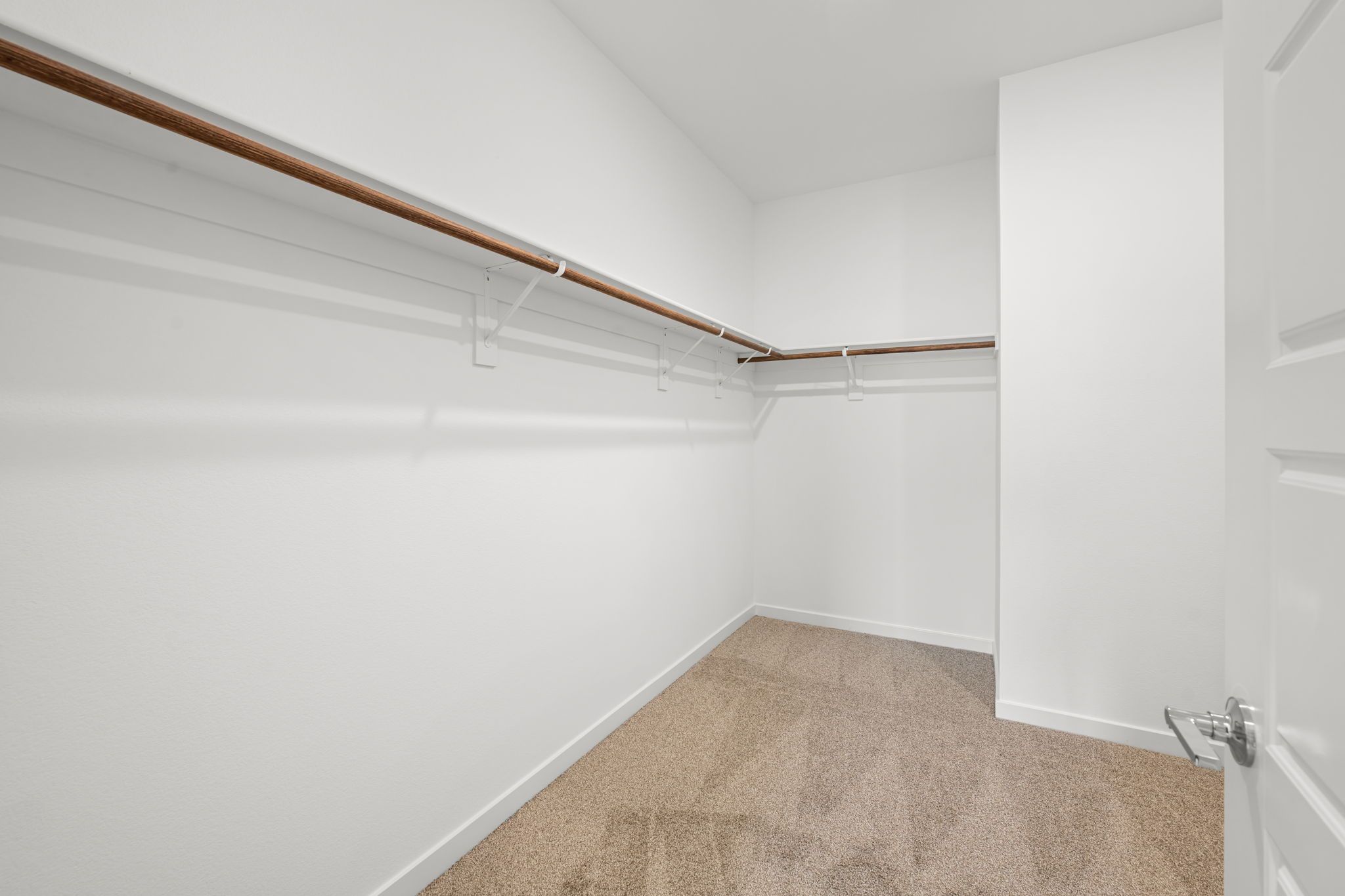 29 web or mls Lennar  1552 Luca Mountain Lane 29
