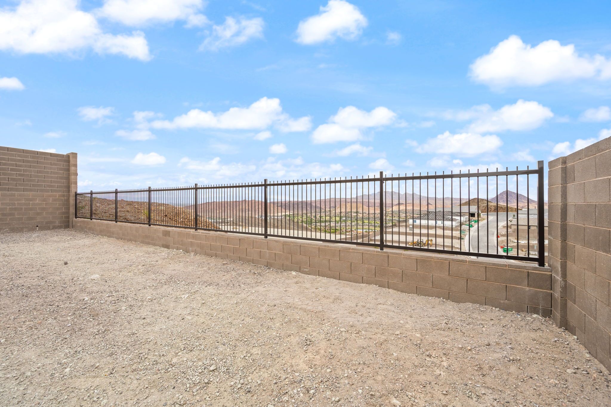 32 web or mls Lennar  1552 Luca Mountain Lane 32