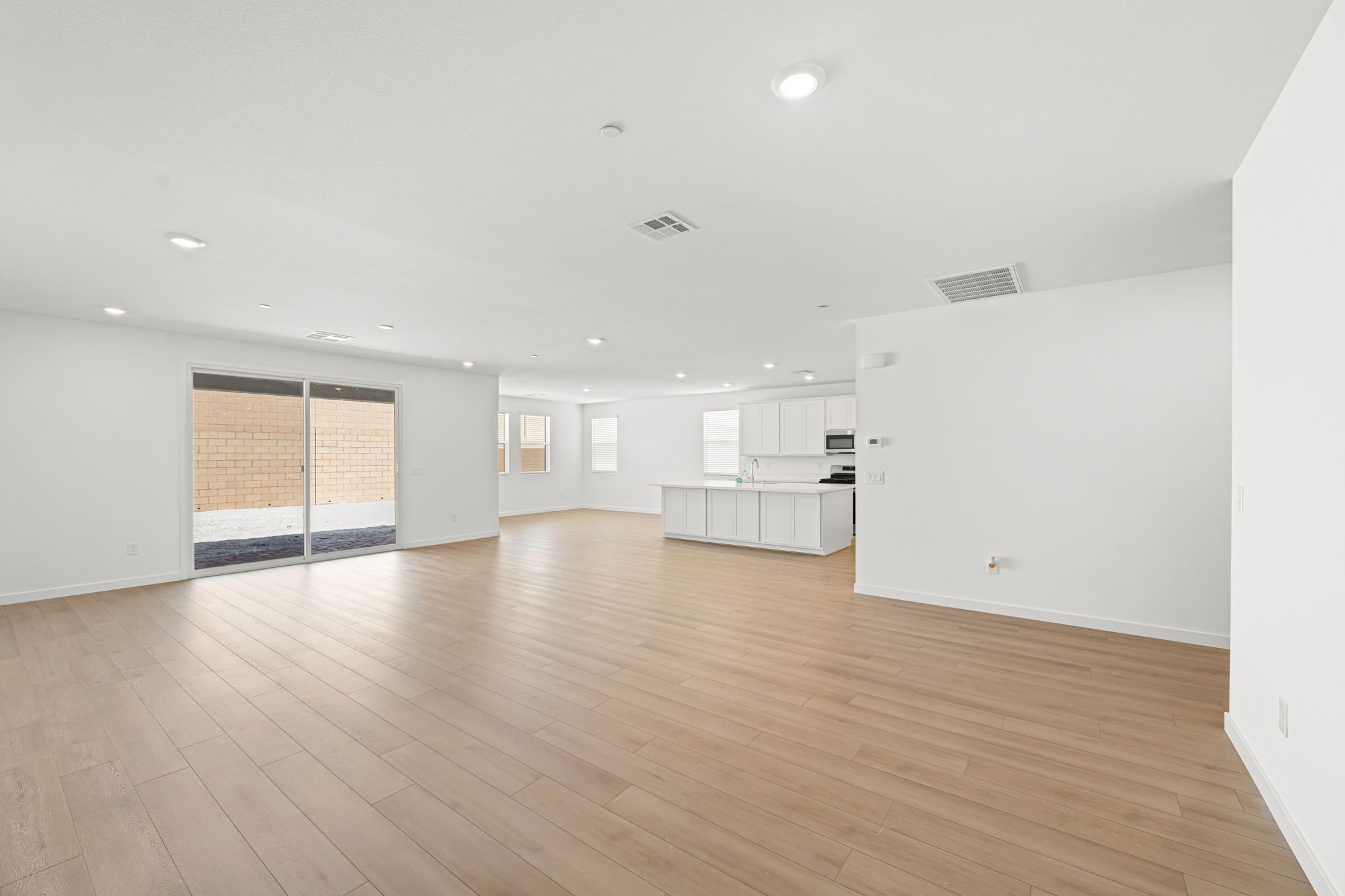 4 web or mls Lennar  10874 Lewis Pointe Ave  4