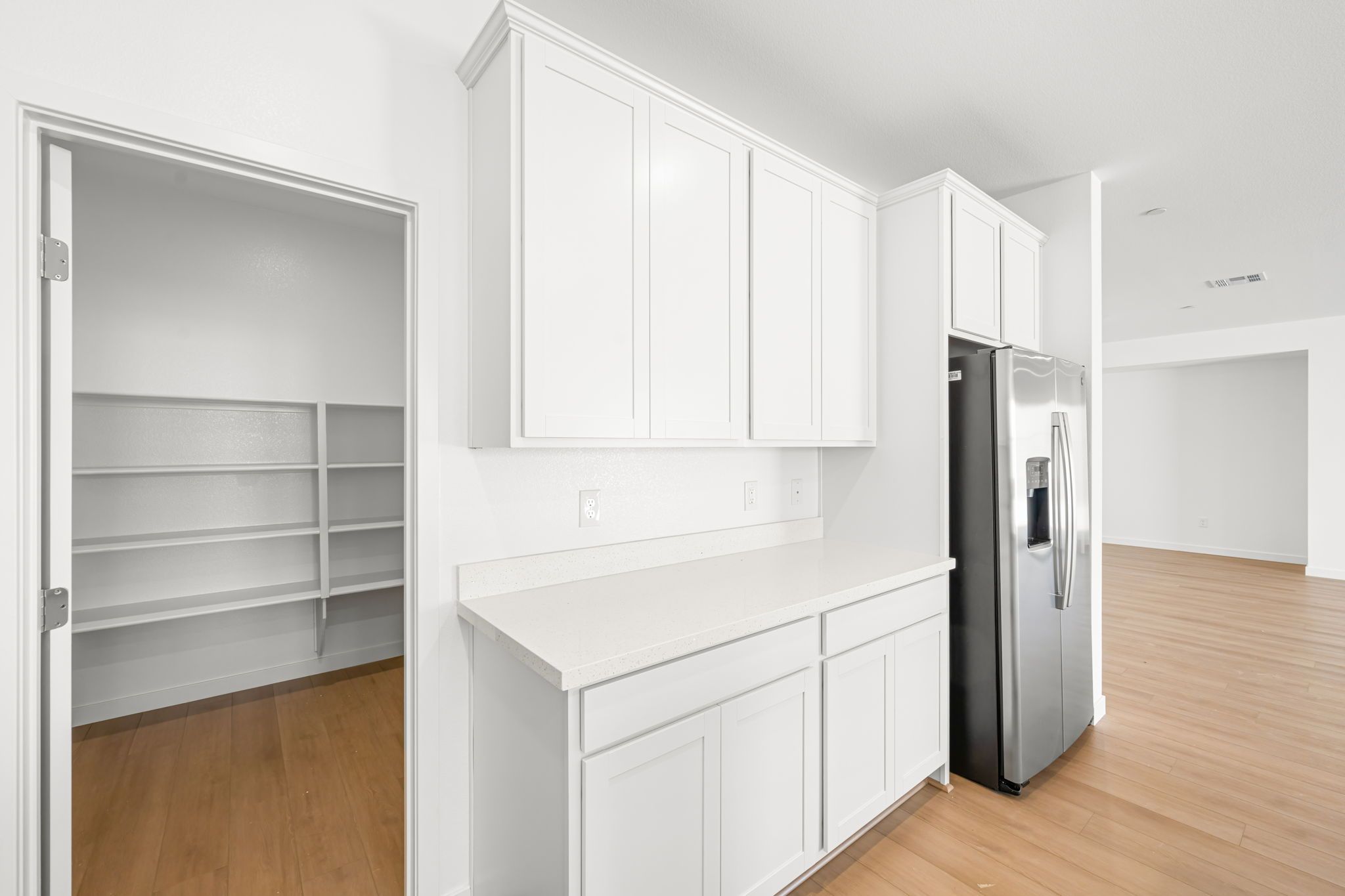 11 web or mls Lennar  10874 Lewis Pointe Ave  11