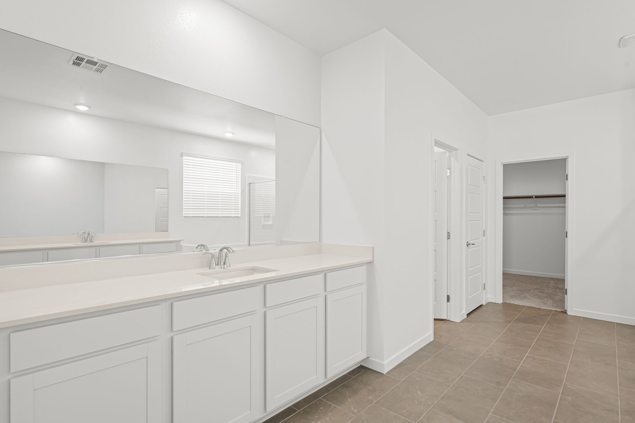 16 web or mls Lennar  10874 Lewis Pointe Ave  16