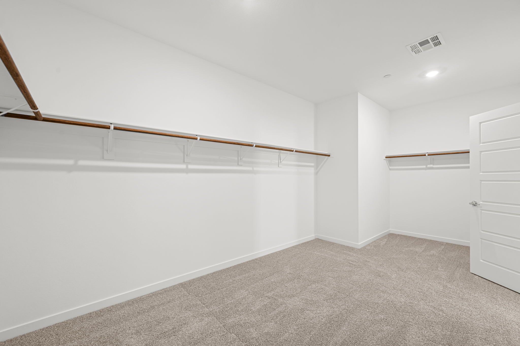 18 web or mls Lennar  10874 Lewis Pointe Ave  18