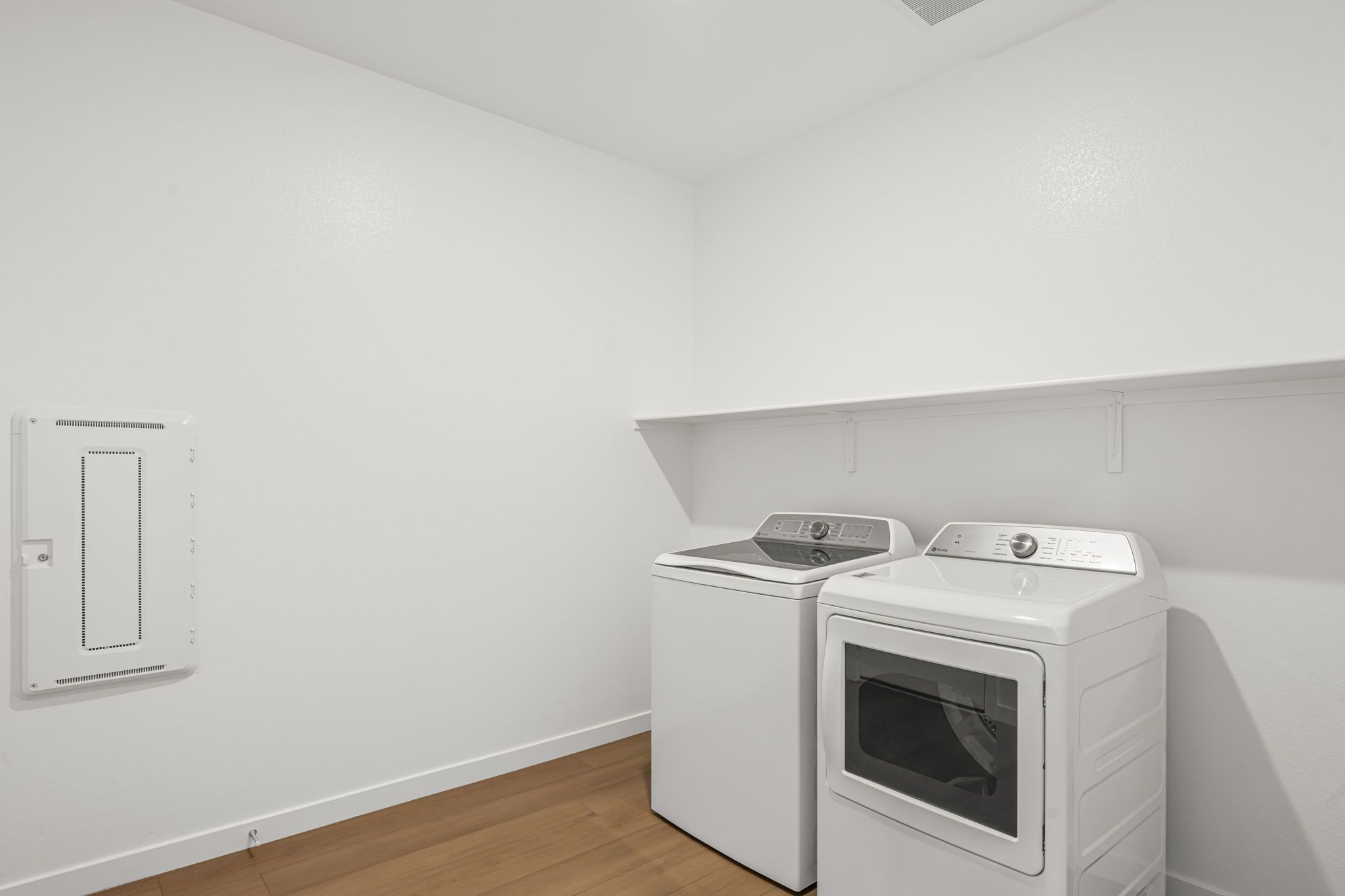 20 web or mls Lennar  10874 Lewis Pointe Ave  20