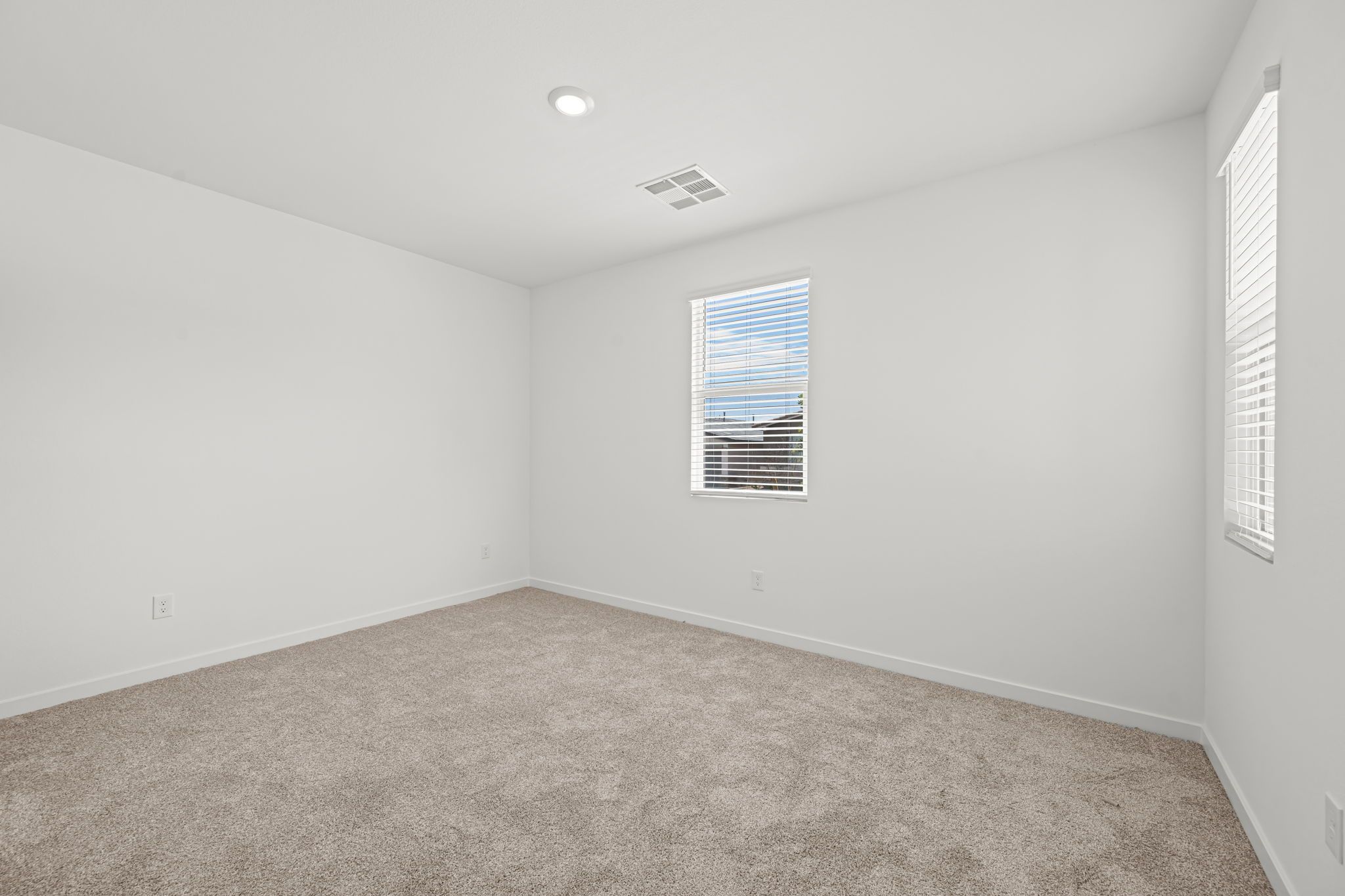 24 web or mls Lennar  10874 Lewis Pointe Ave  24