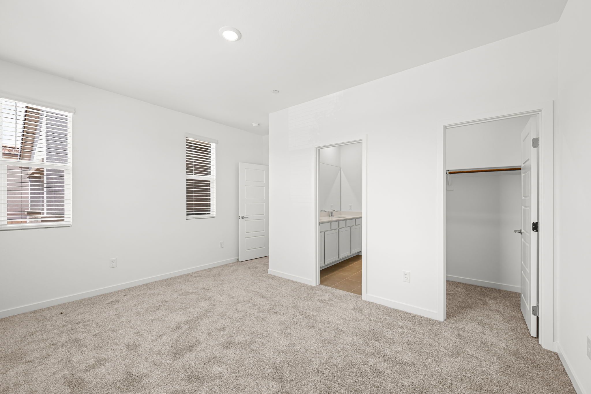 25 web or mls Lennar  10874 Lewis Pointe Ave  25