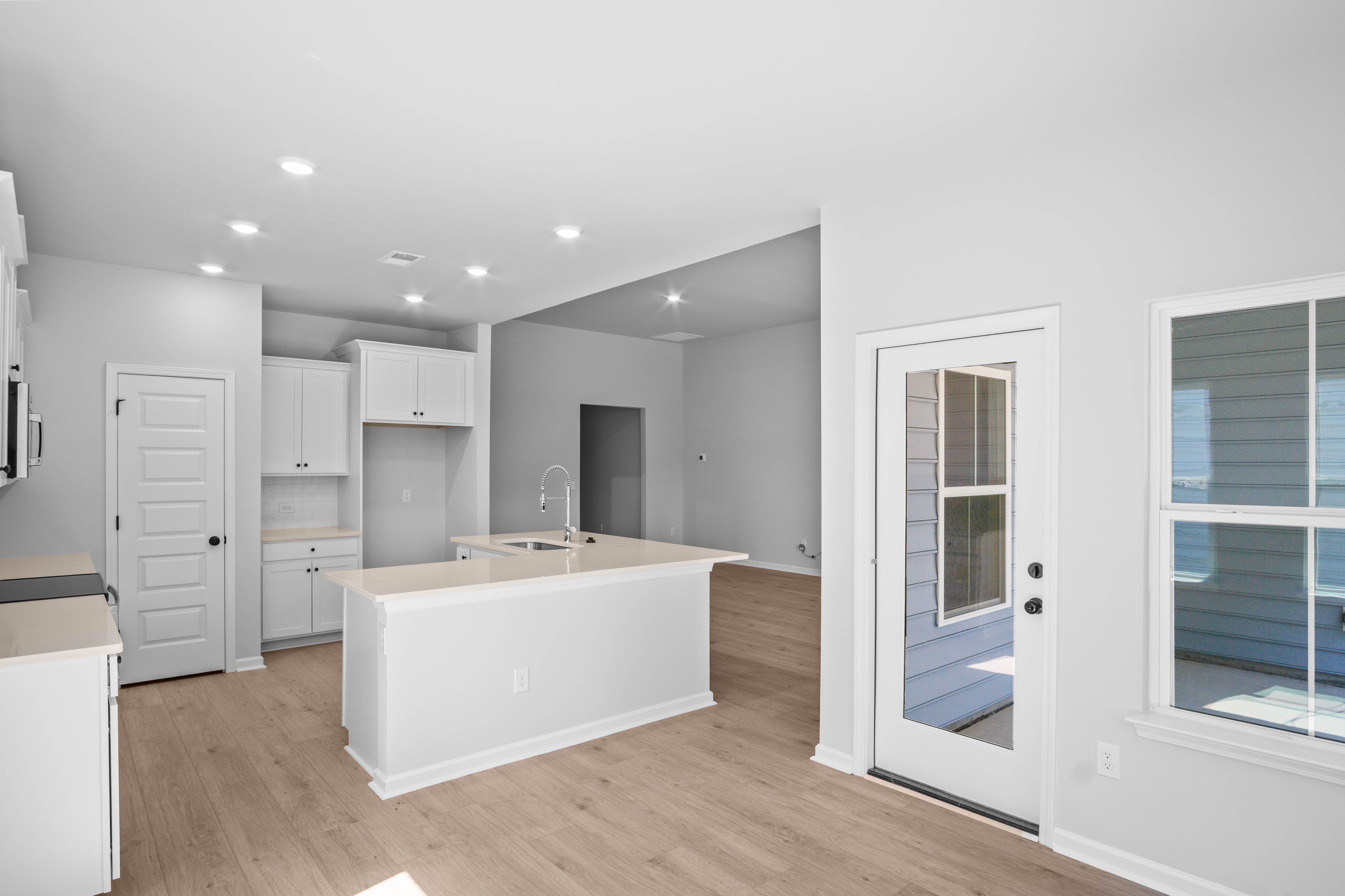 ws 22 kitchen 3