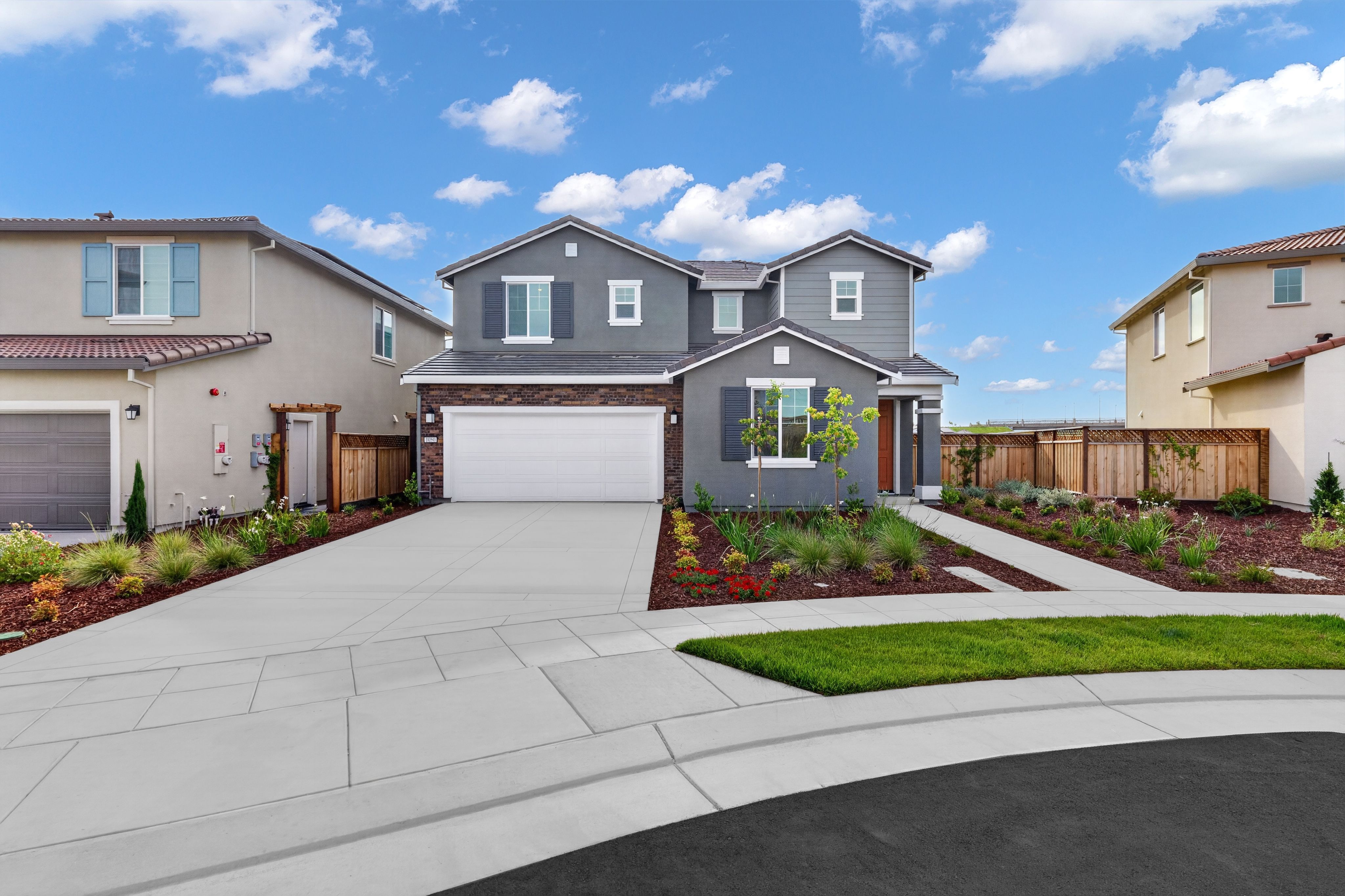 1050 N. Caprese Court (Residence 1)