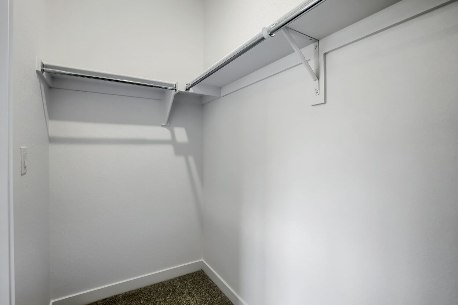 1758 Drumming Dr Owner's Suite Closet