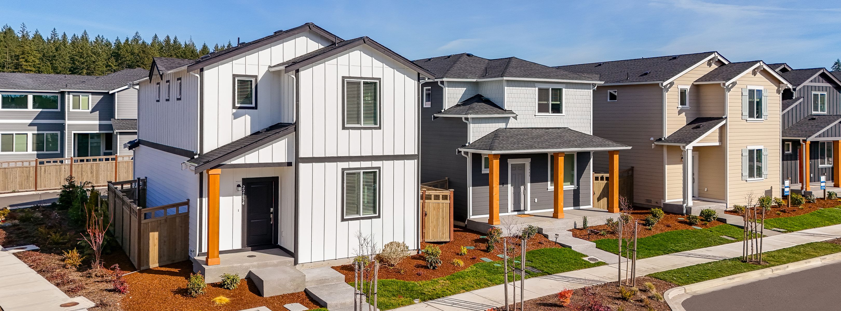 Ten Trails Mountain View Streetscape 6of8