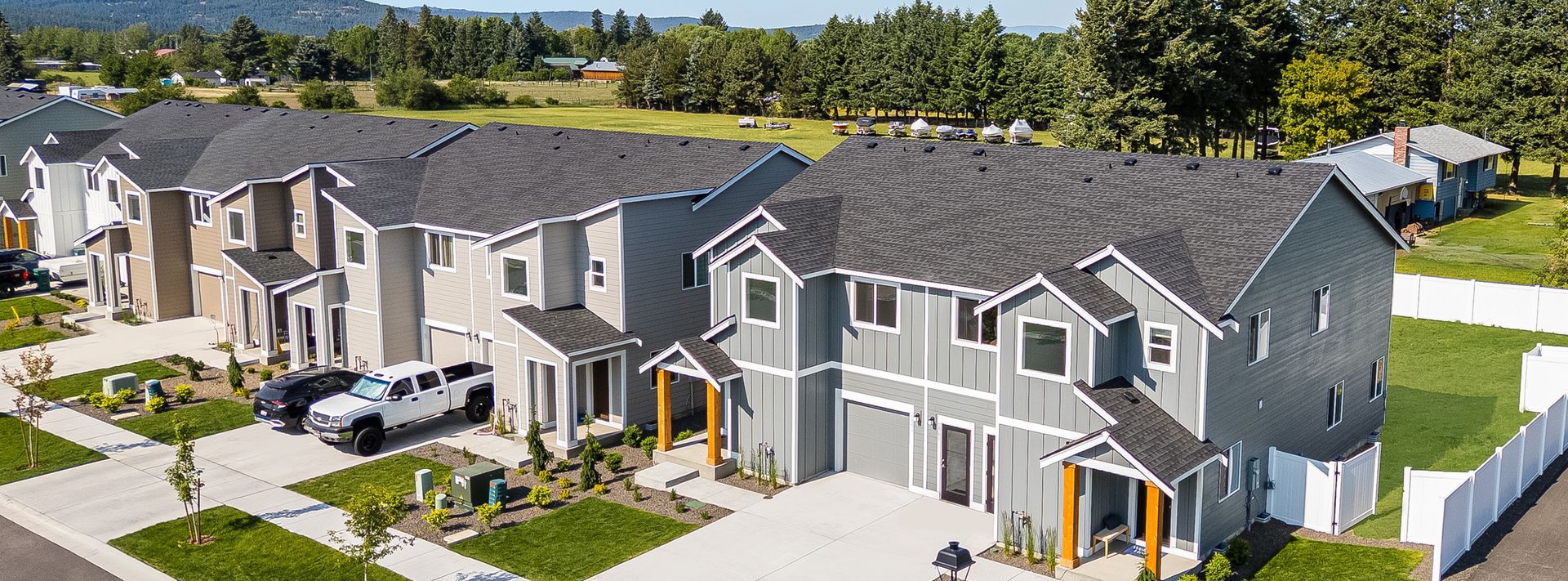 Blue Spruce Meadows Streetscape 17of28