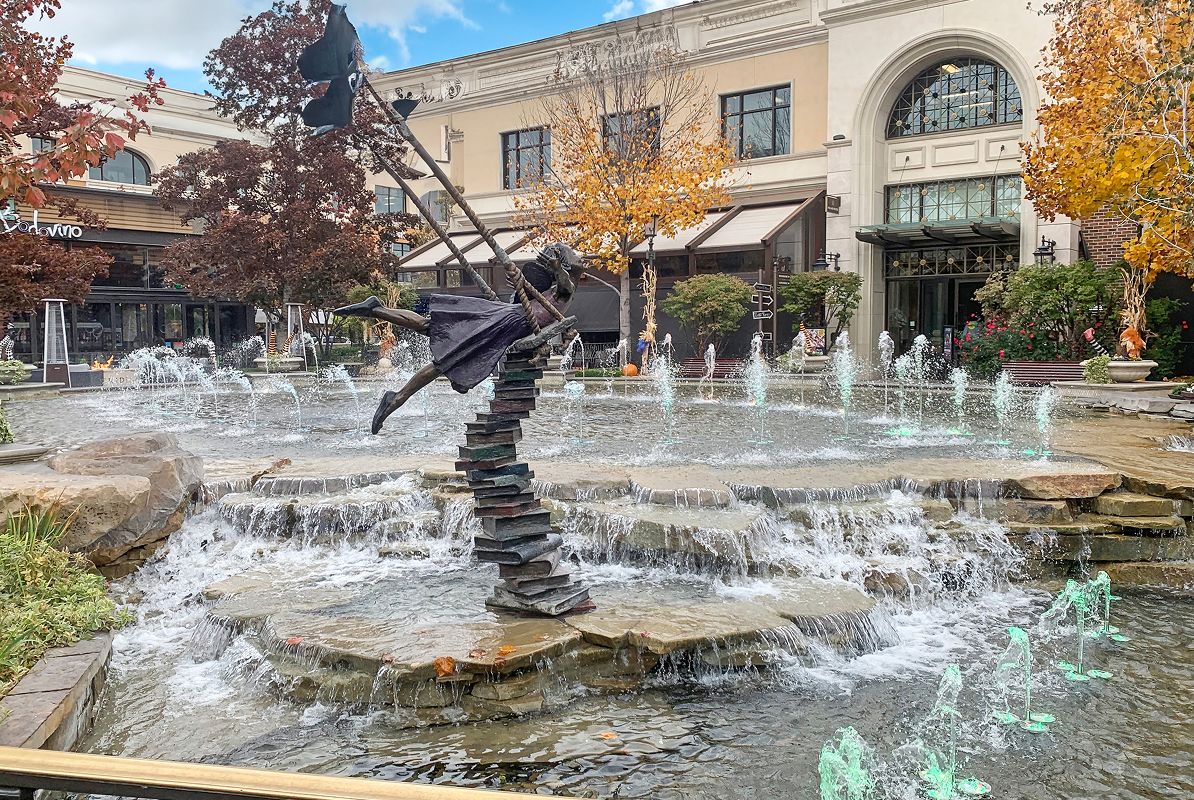 Meridian The Village Shopping Center Fountain 5of5 RT