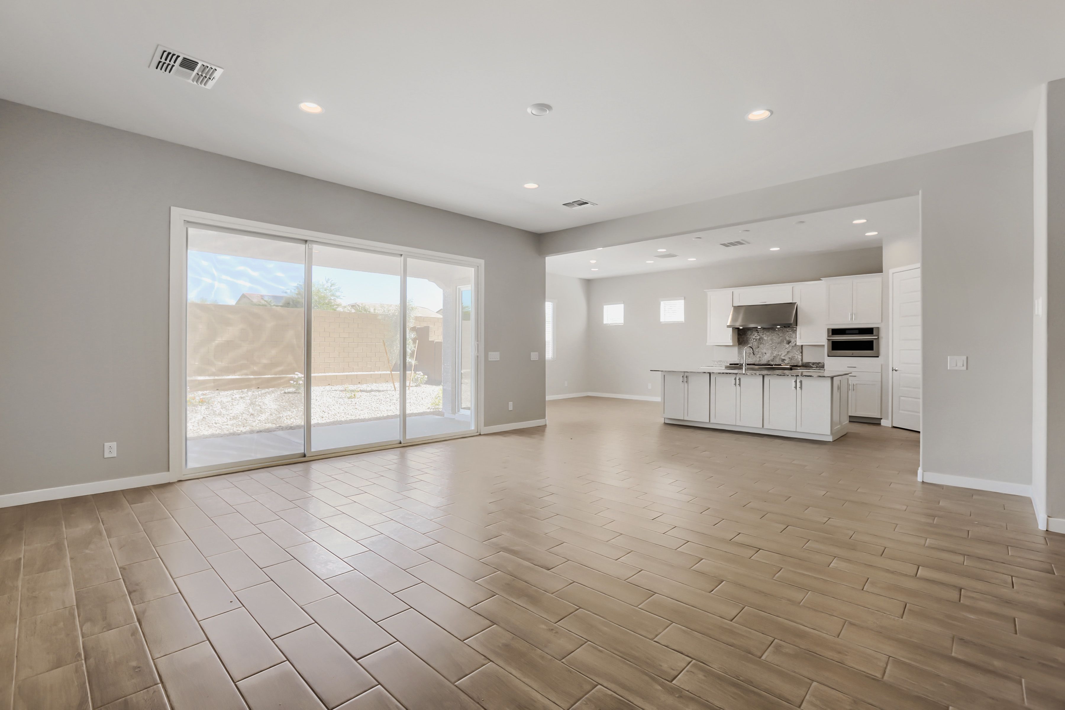 7966 W Rowel Rd   Print Quality   003   03 Living Room