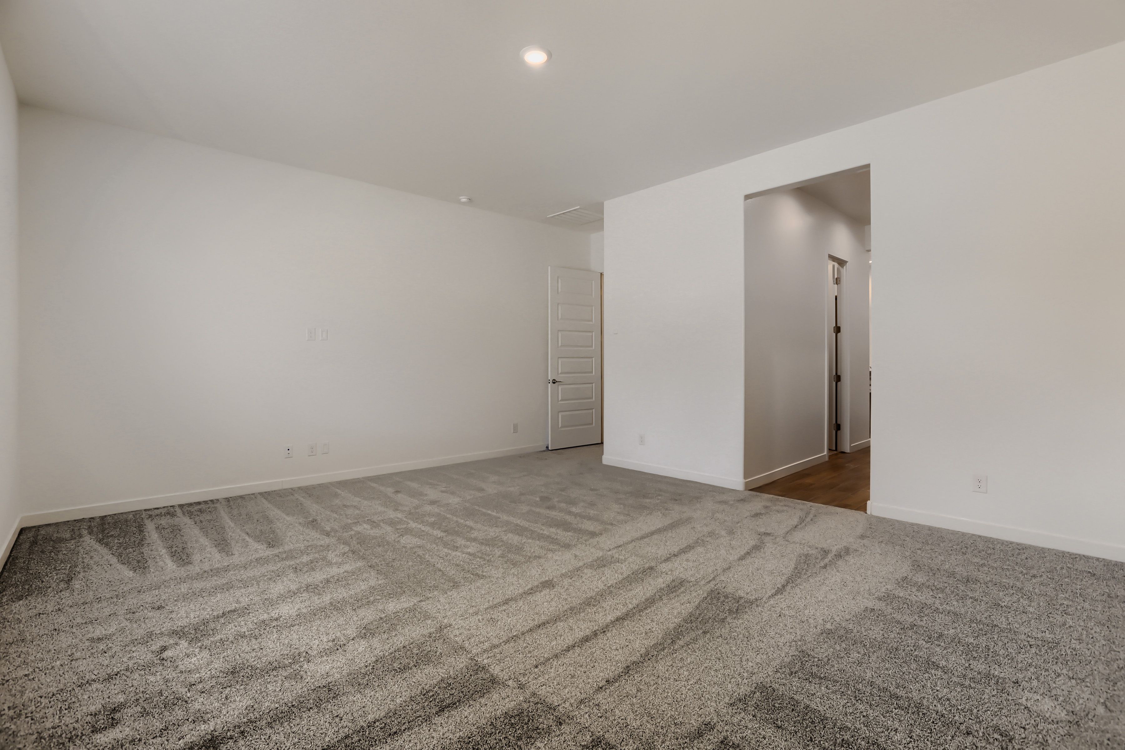 7966 W Rowel Rd   Print Quality   008   08 Family Room