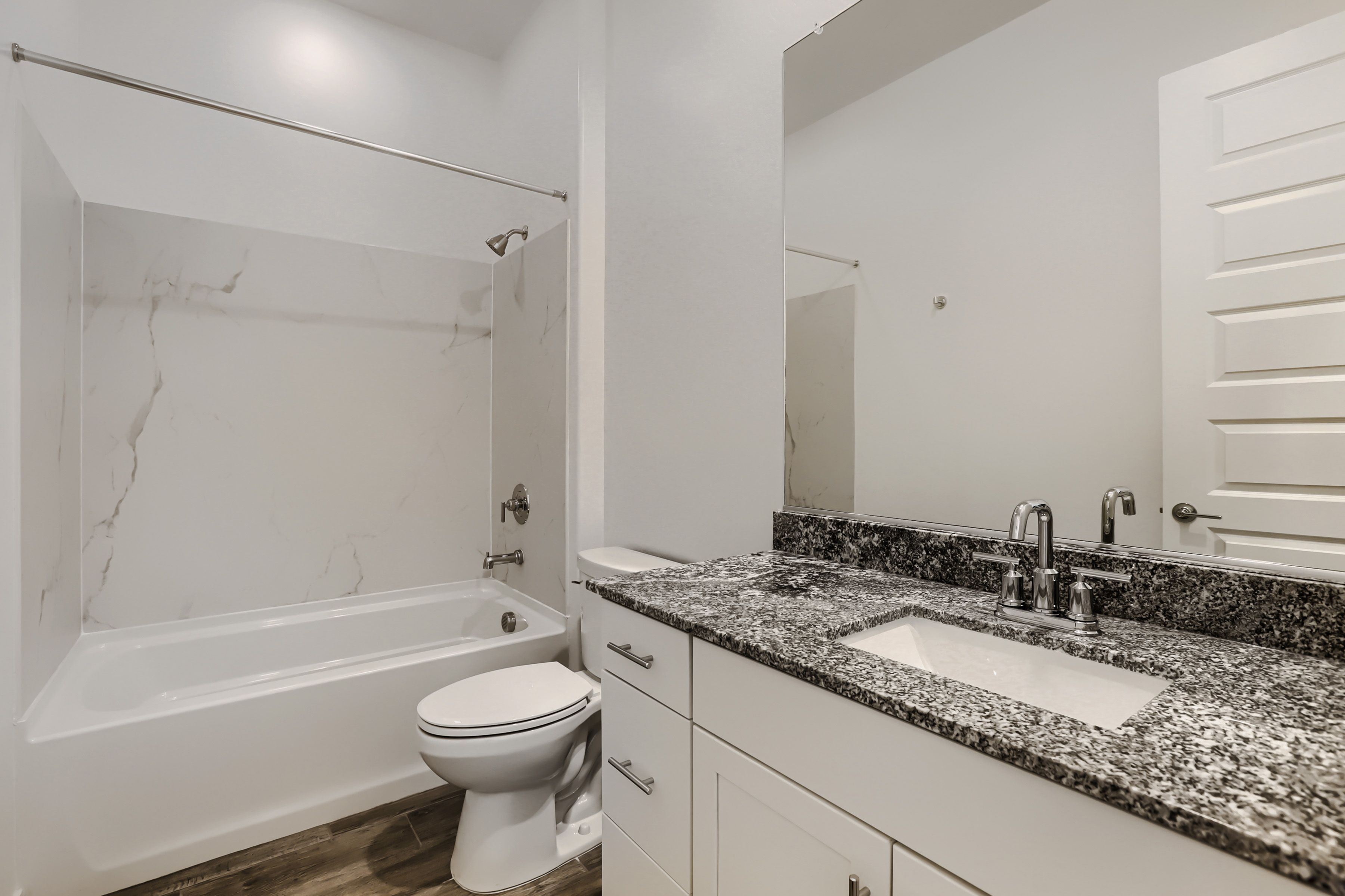 7966 W Rowel Rd   Print Quality   011   11 Primary Bathroom