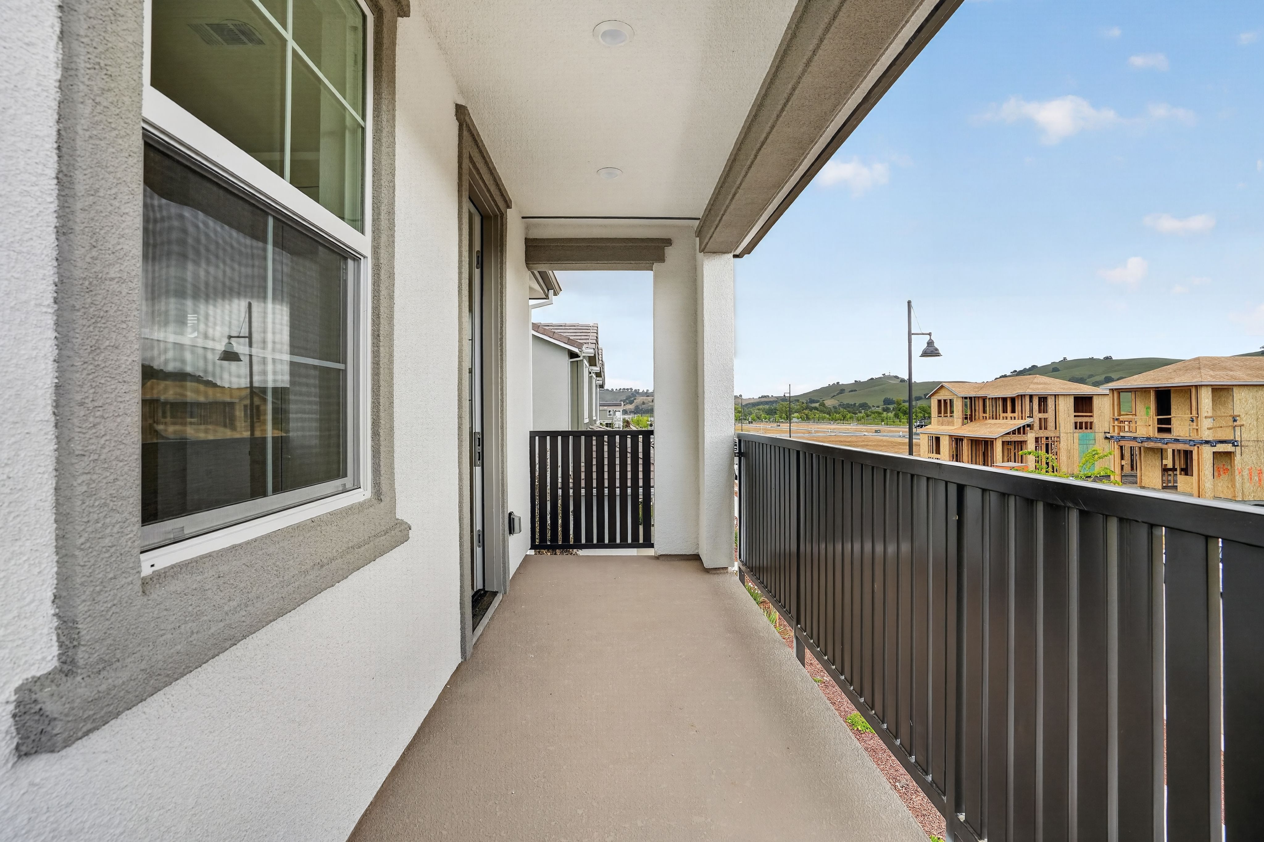 Hawthorn Hills 1 3