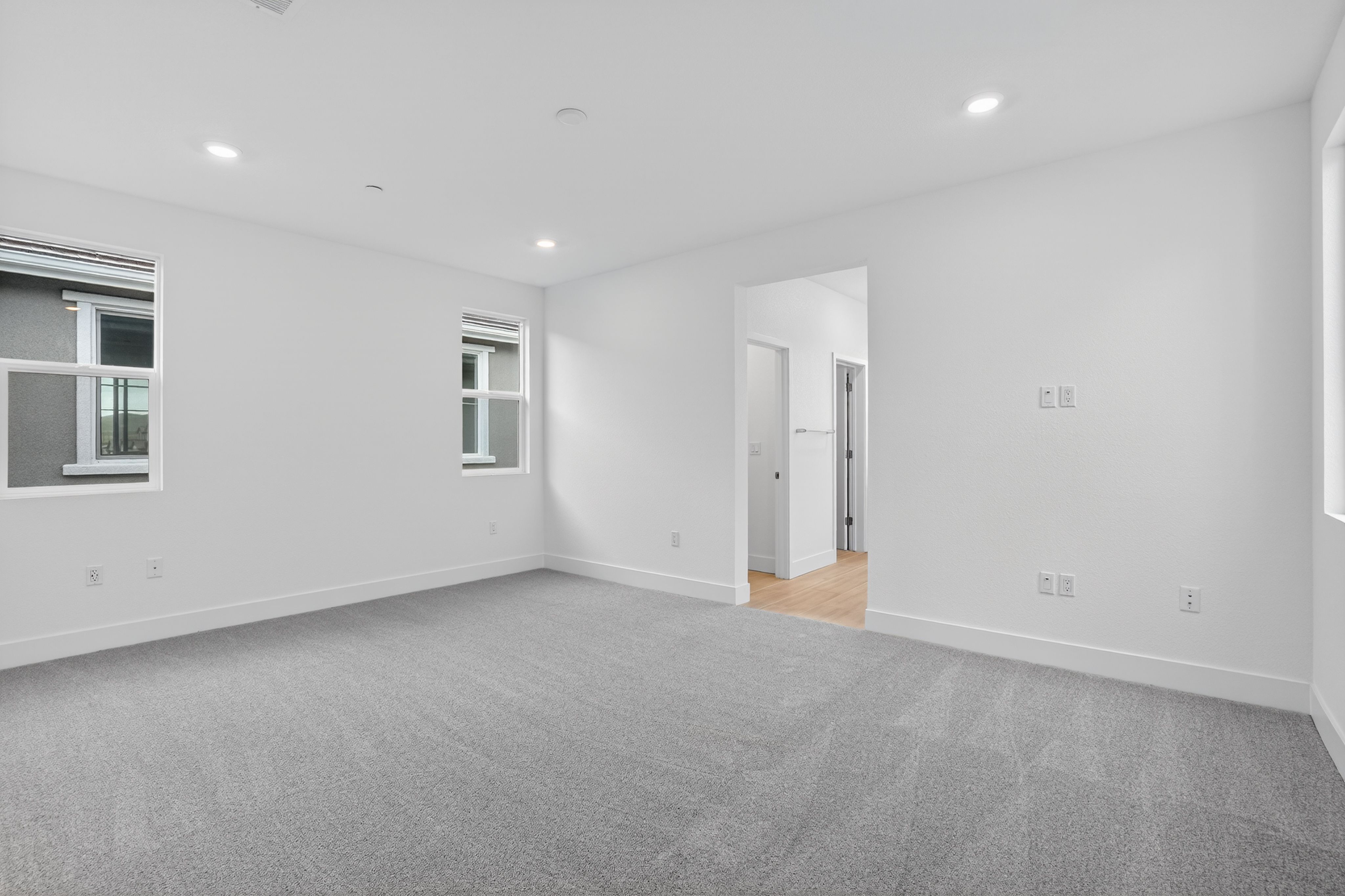 Hawthorn Hills 2 6