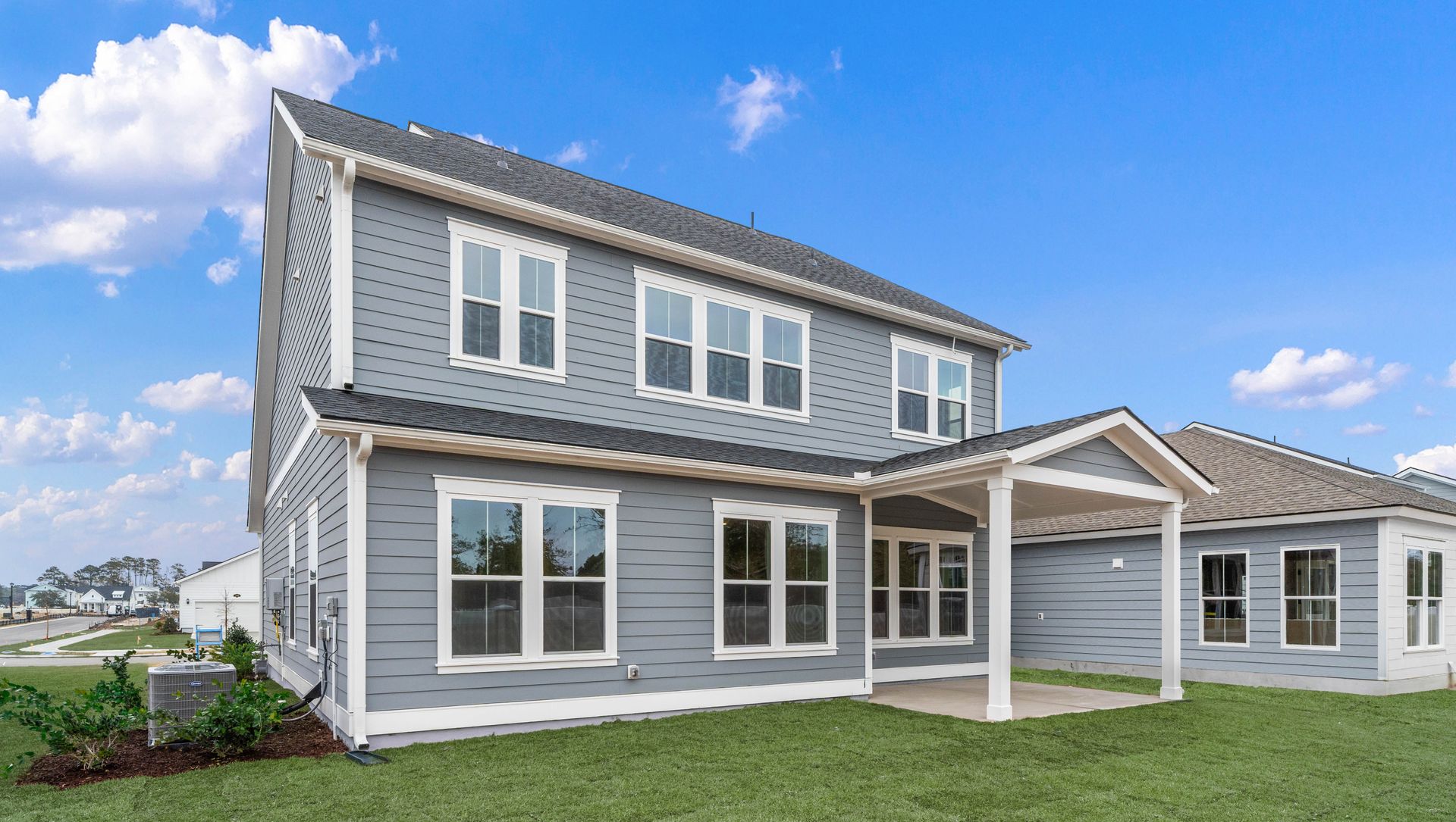 207 Atlantic Breeze exterior   add (2)