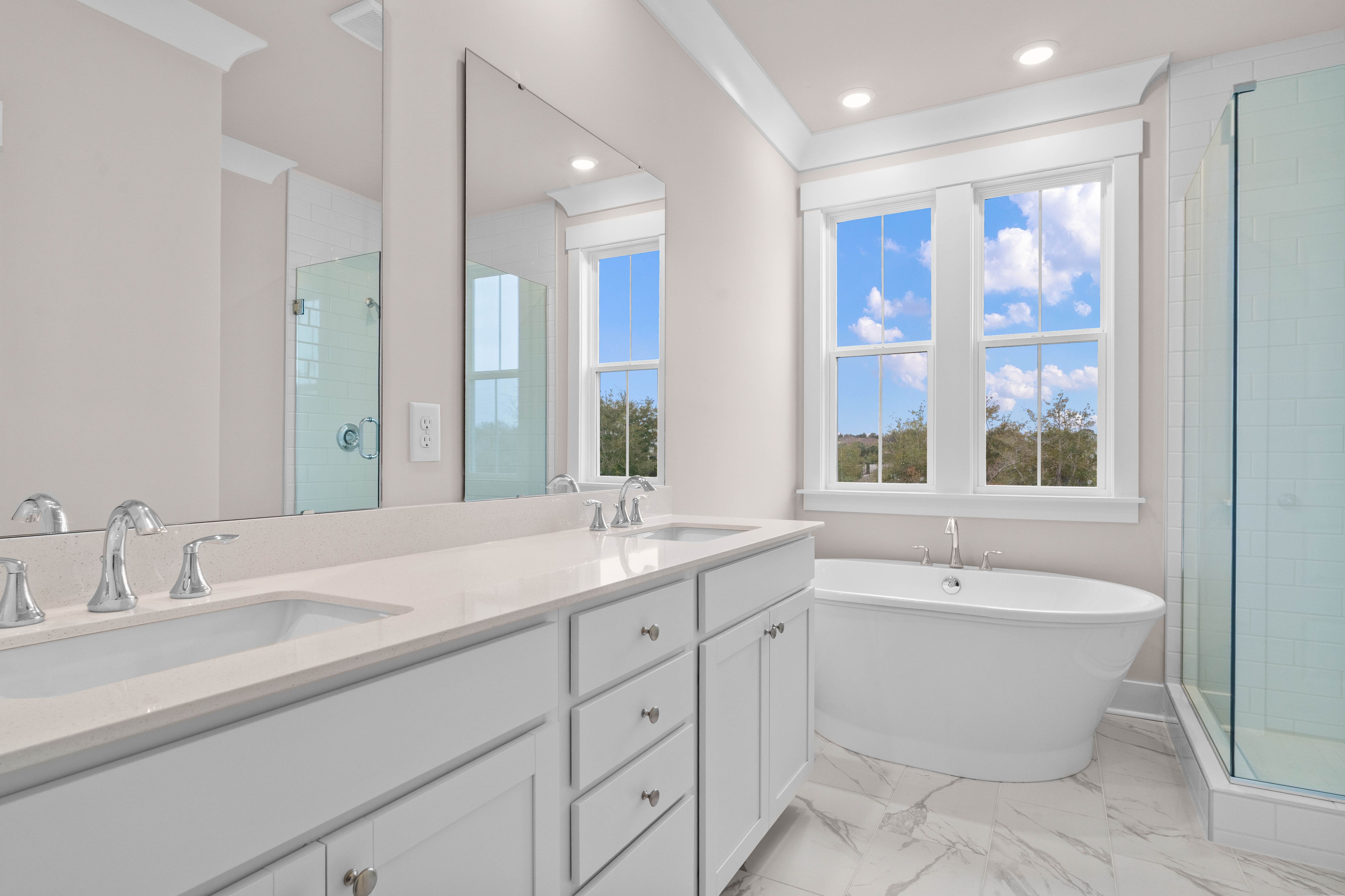 207 Atlantic Breeze bathroom (3)   add