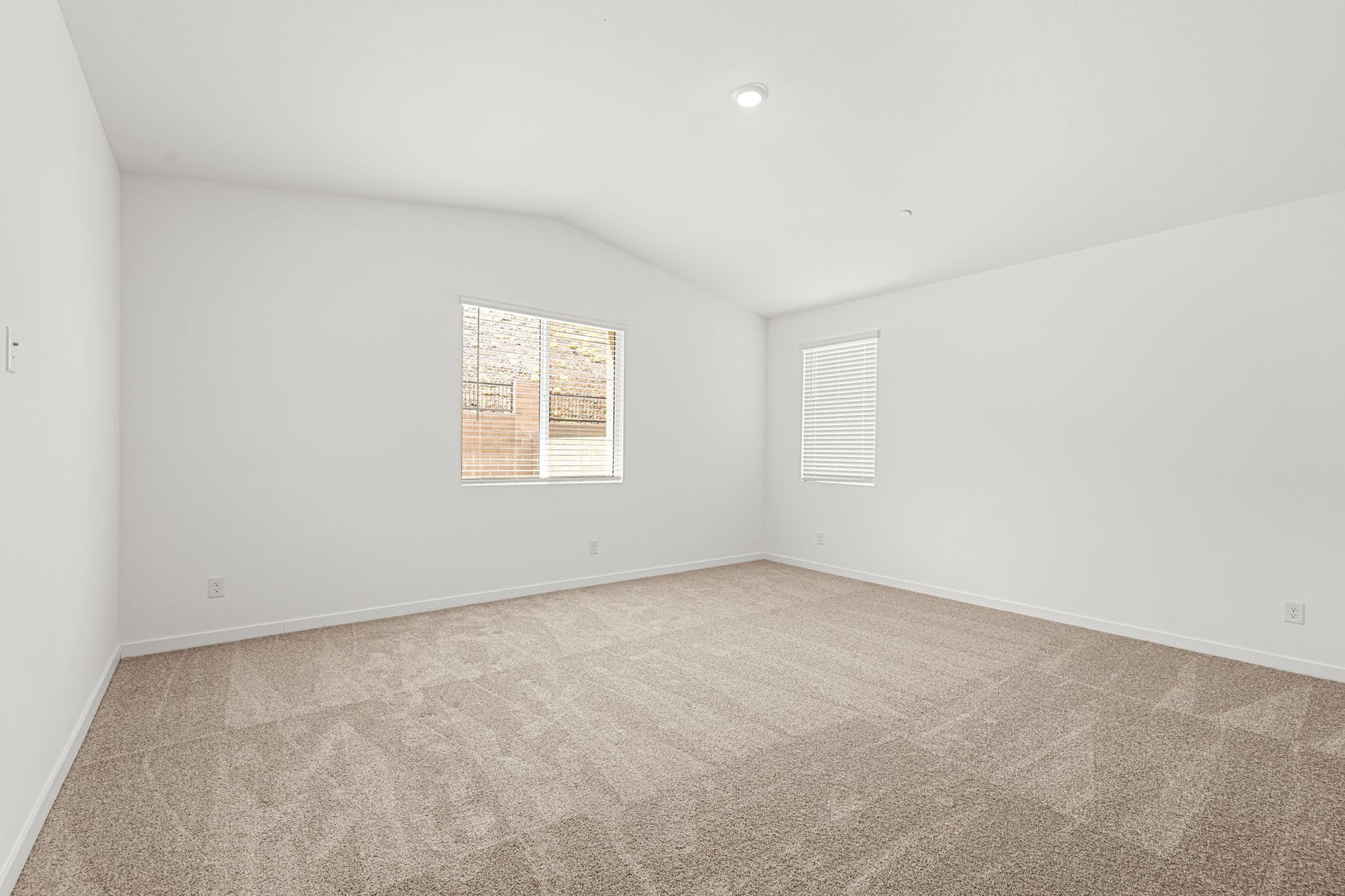 12 web or mls Lennar  1509 CAPRI CASCADES CT 12