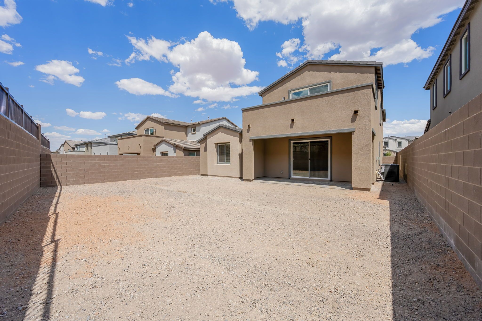 27 web or mls Lennar  1509 CAPRI CASCADES CT 27