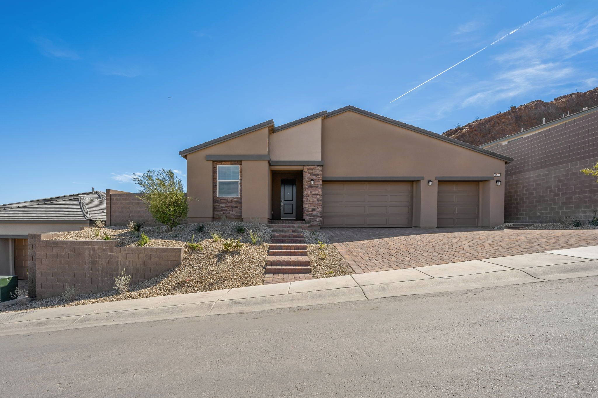 Pioneer NextGen - Lake Las Vegas - Hills at Lago Del Sol: Henderson, Nevada - Lennar