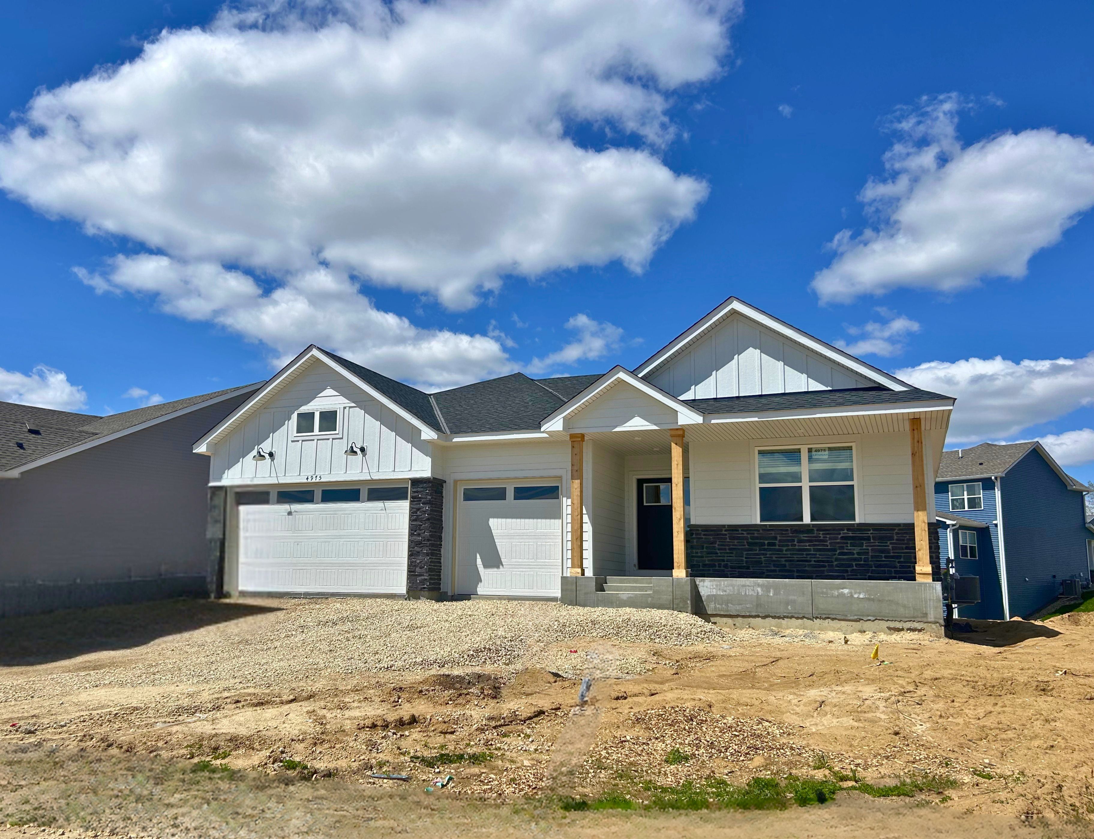 Zurich - Ponds of Highland Hills - Landmark Collection: Rochester, Minnesota - Lennar