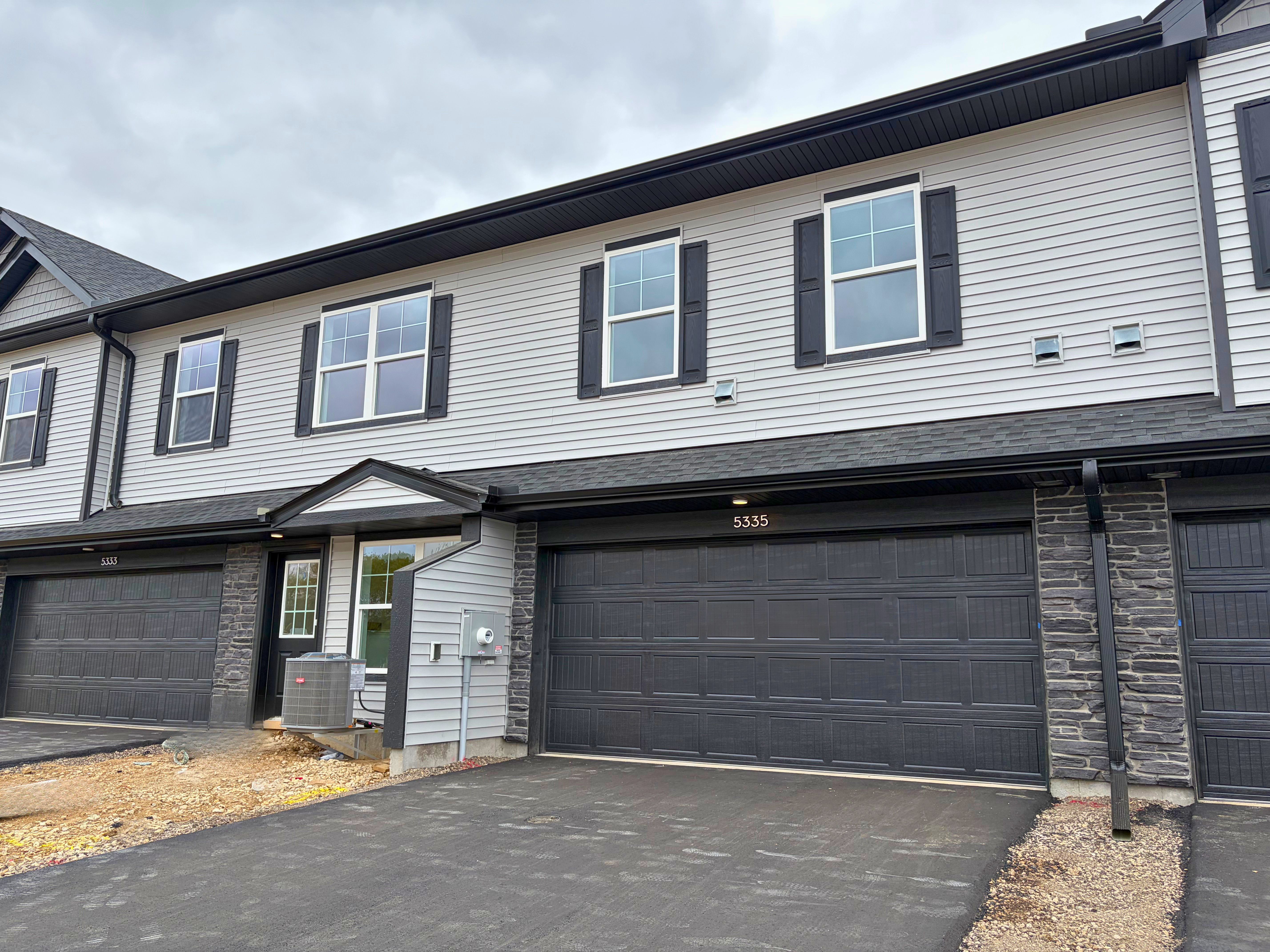 Revere - Westwind - Colonial Manor Collection: Woodbury, Minnesota - Lennar
