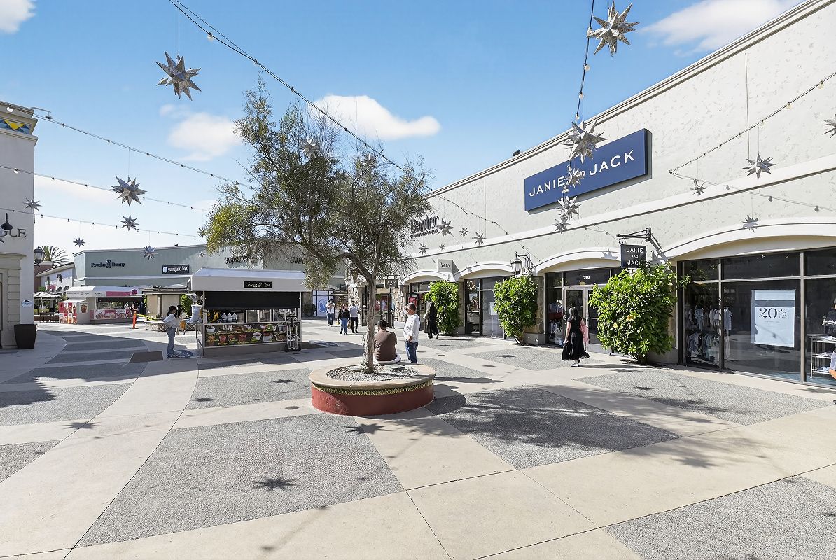 San Diego Las Americas Outlets 1of5