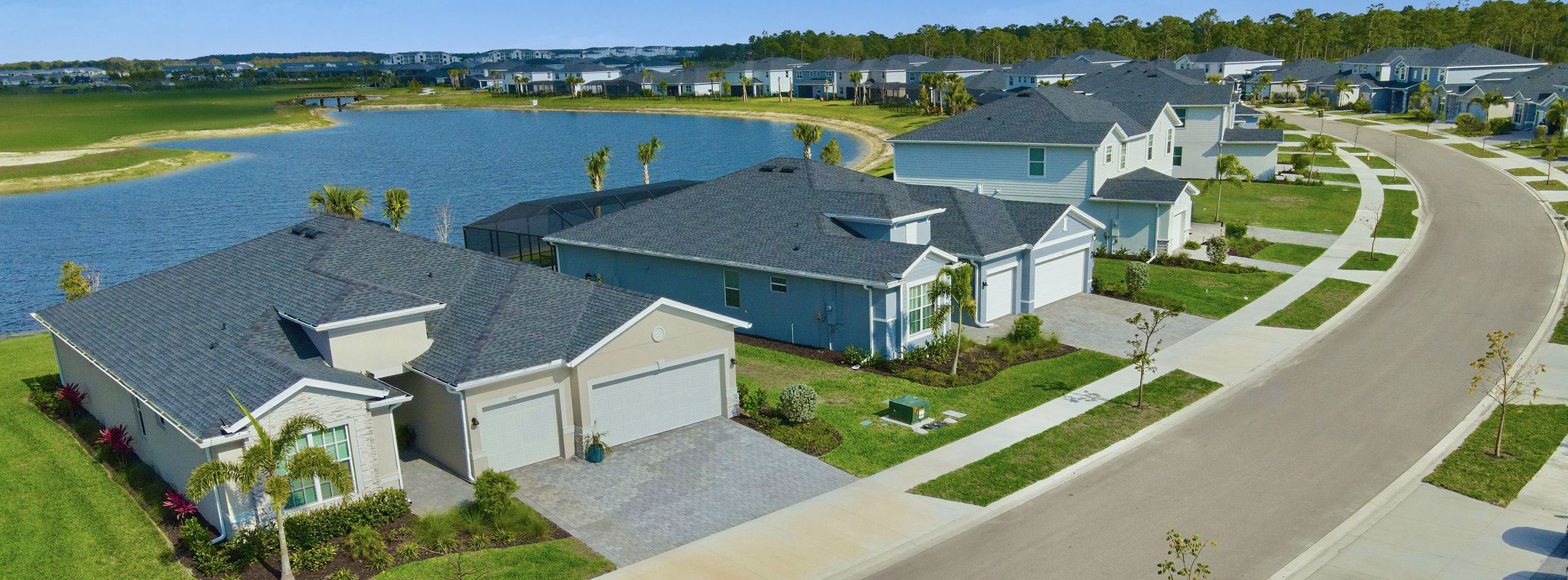Estate Homes Tuckers Cove Streetscape