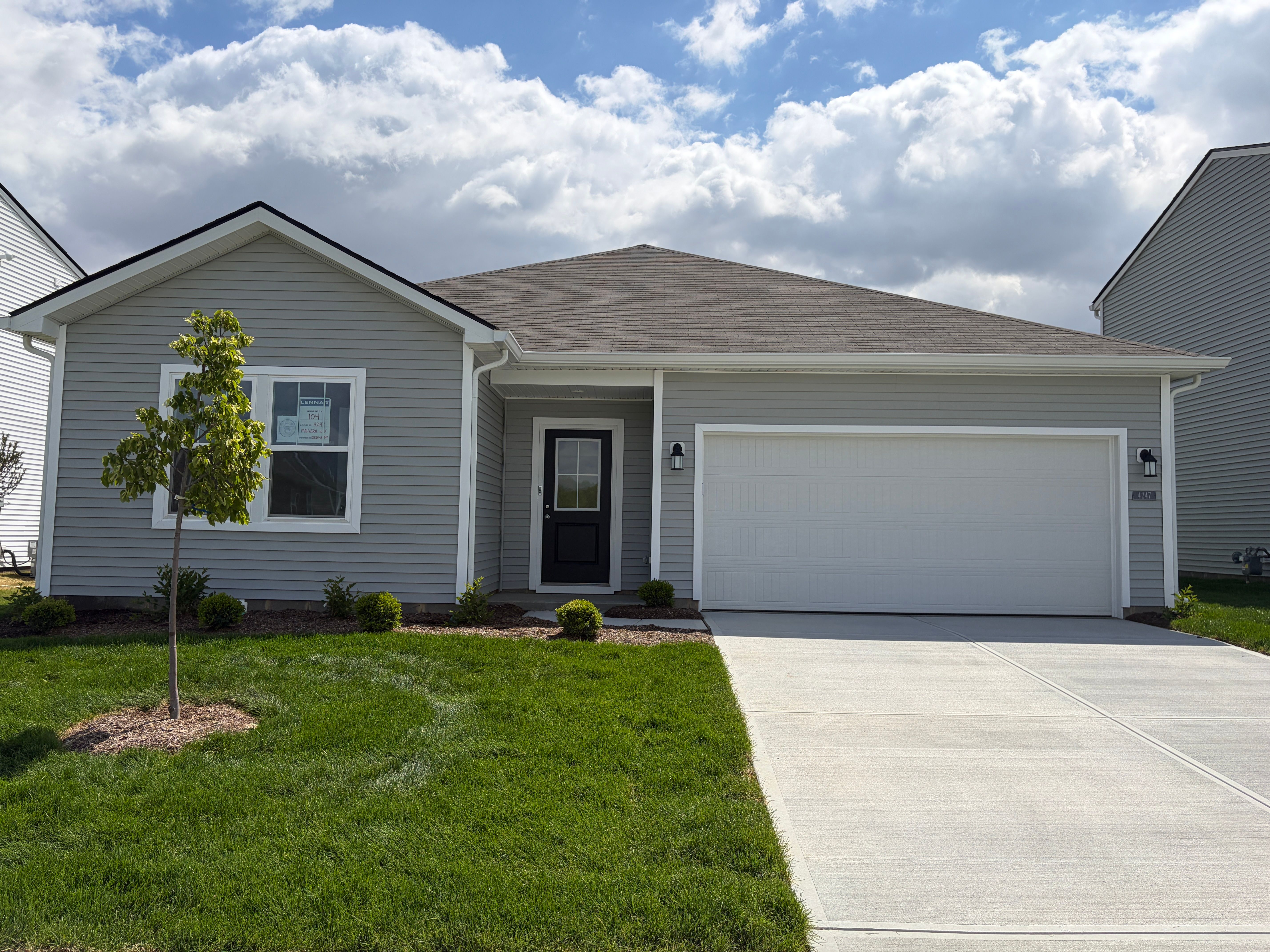 Clarence - Clifton Trace: Indianapolis, Indiana - Lennar