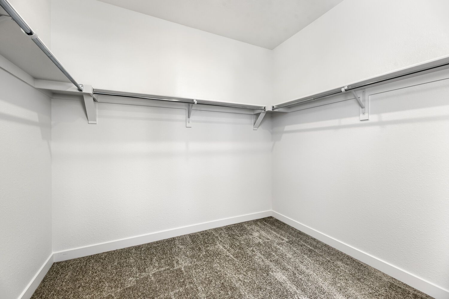 16793 E Kettle Ave   Web Quality   009   09 Primary Bedroom Closet