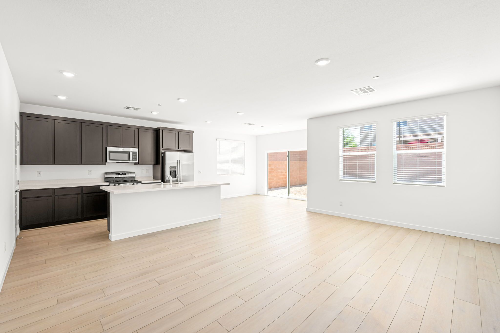 3 web or mls Lennar  8179 Gusty Brook St 3