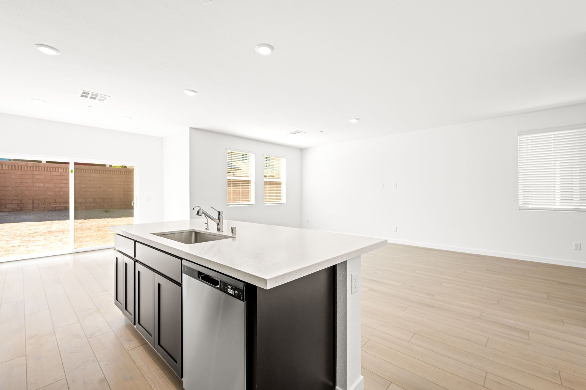 8 web or mls Lennar  8179 Gusty Brook St 8