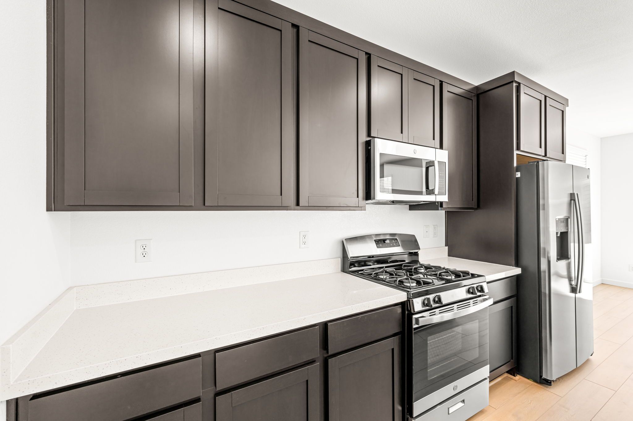 9 web or mls Lennar  8179 Gusty Brook St 9