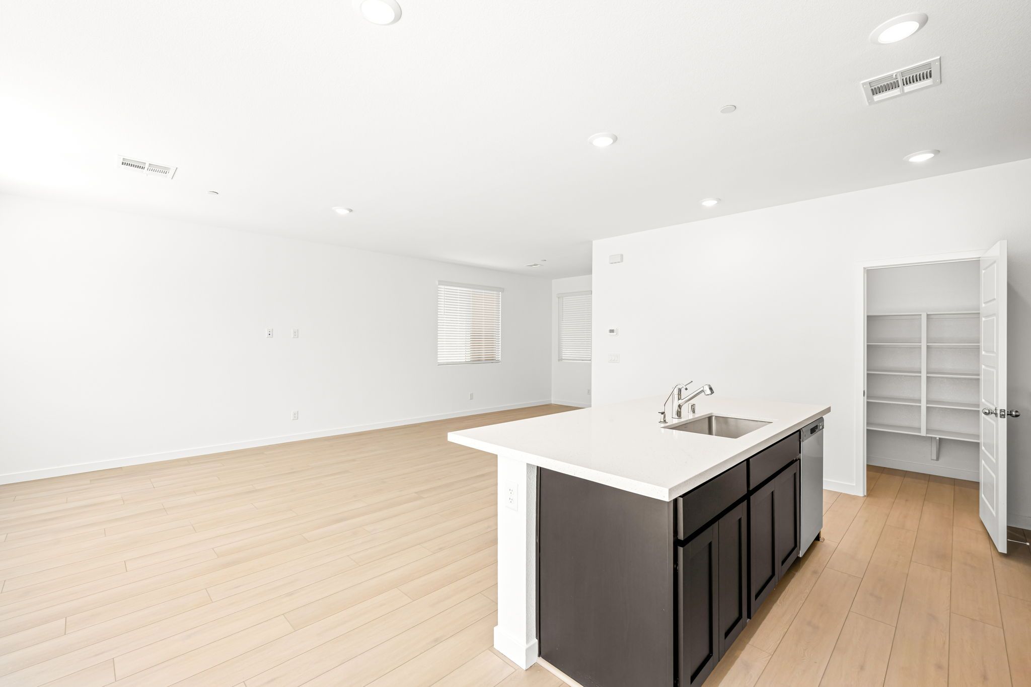 10 web or mls Lennar  8179 Gusty Brook St 10