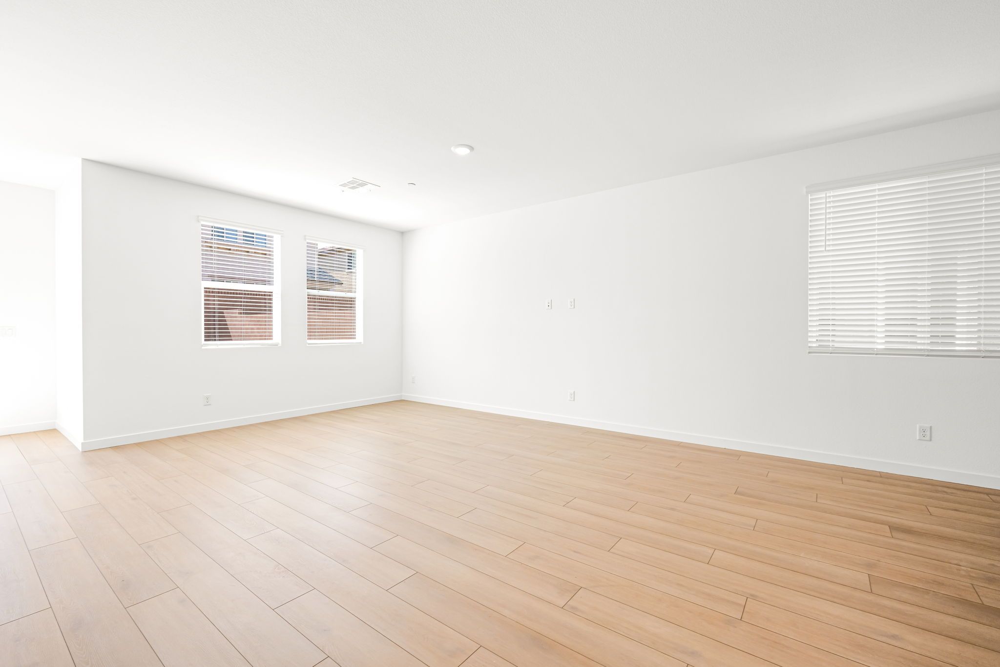 12 web or mls Lennar  8179 Gusty Brook St 12