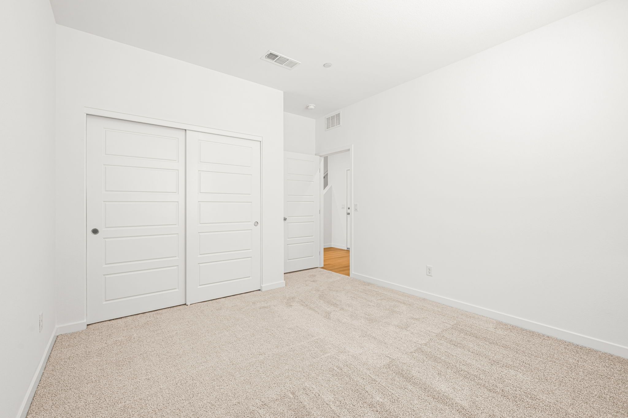 16 web or mls Lennar  8179 Gusty Brook St 16