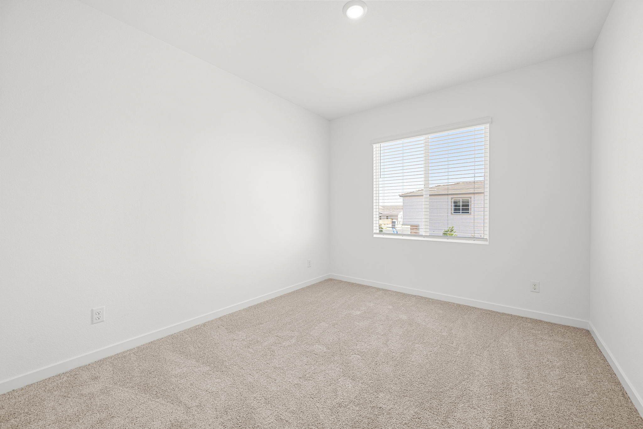 23 web or mls Lennar  8179 Gusty Brook St 23