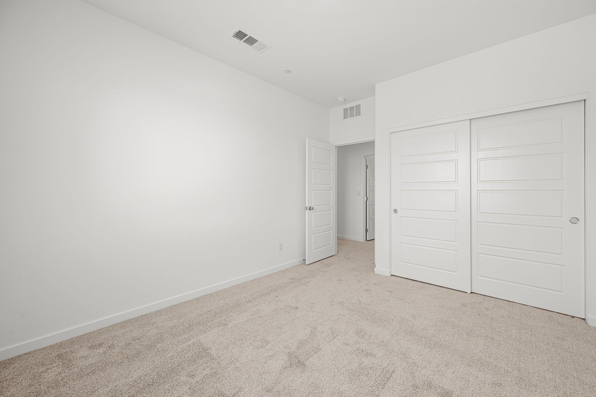 24 web or mls Lennar  8179 Gusty Brook St 24