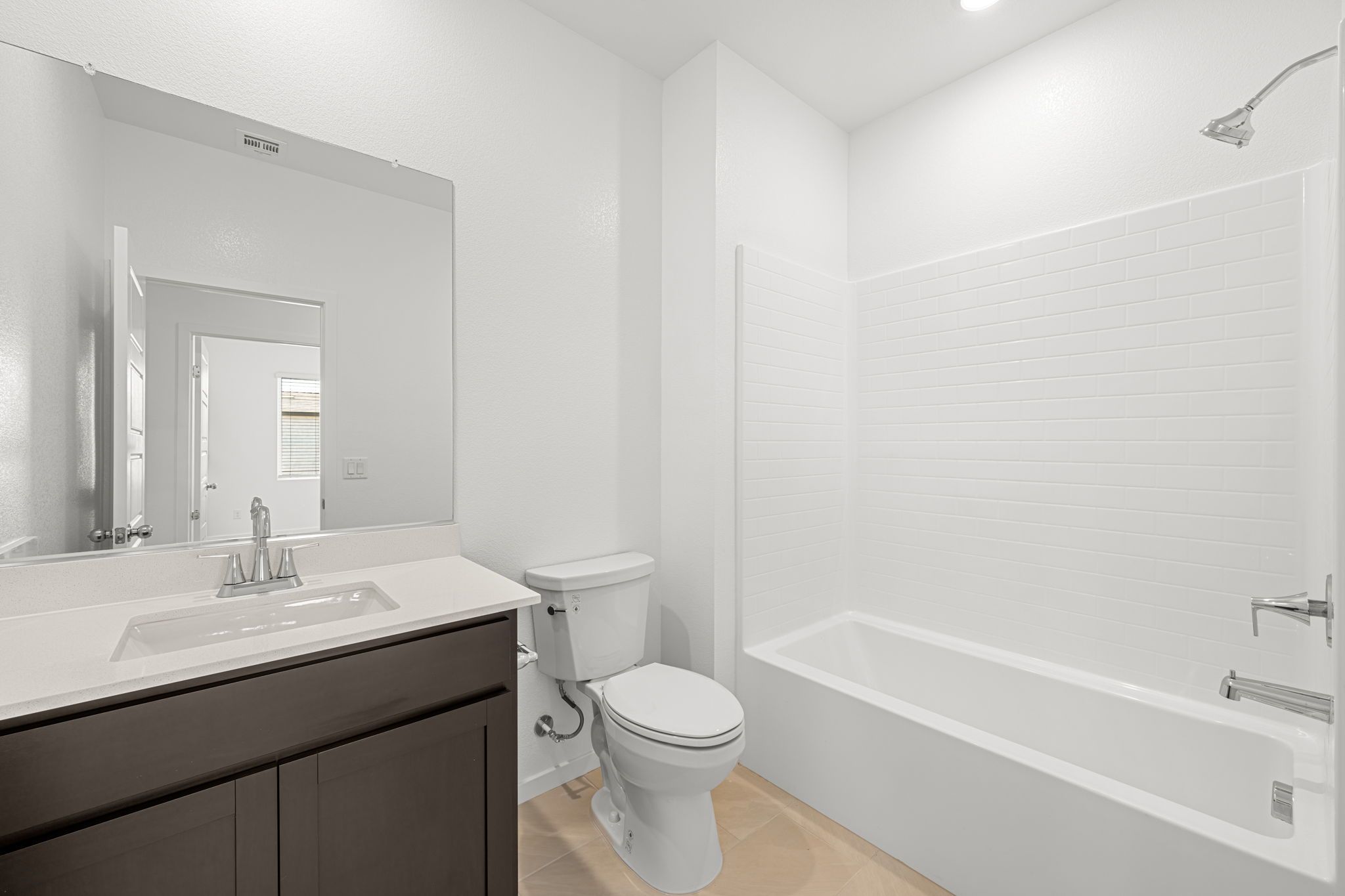 25 web or mls Lennar  8179 Gusty Brook St 25
