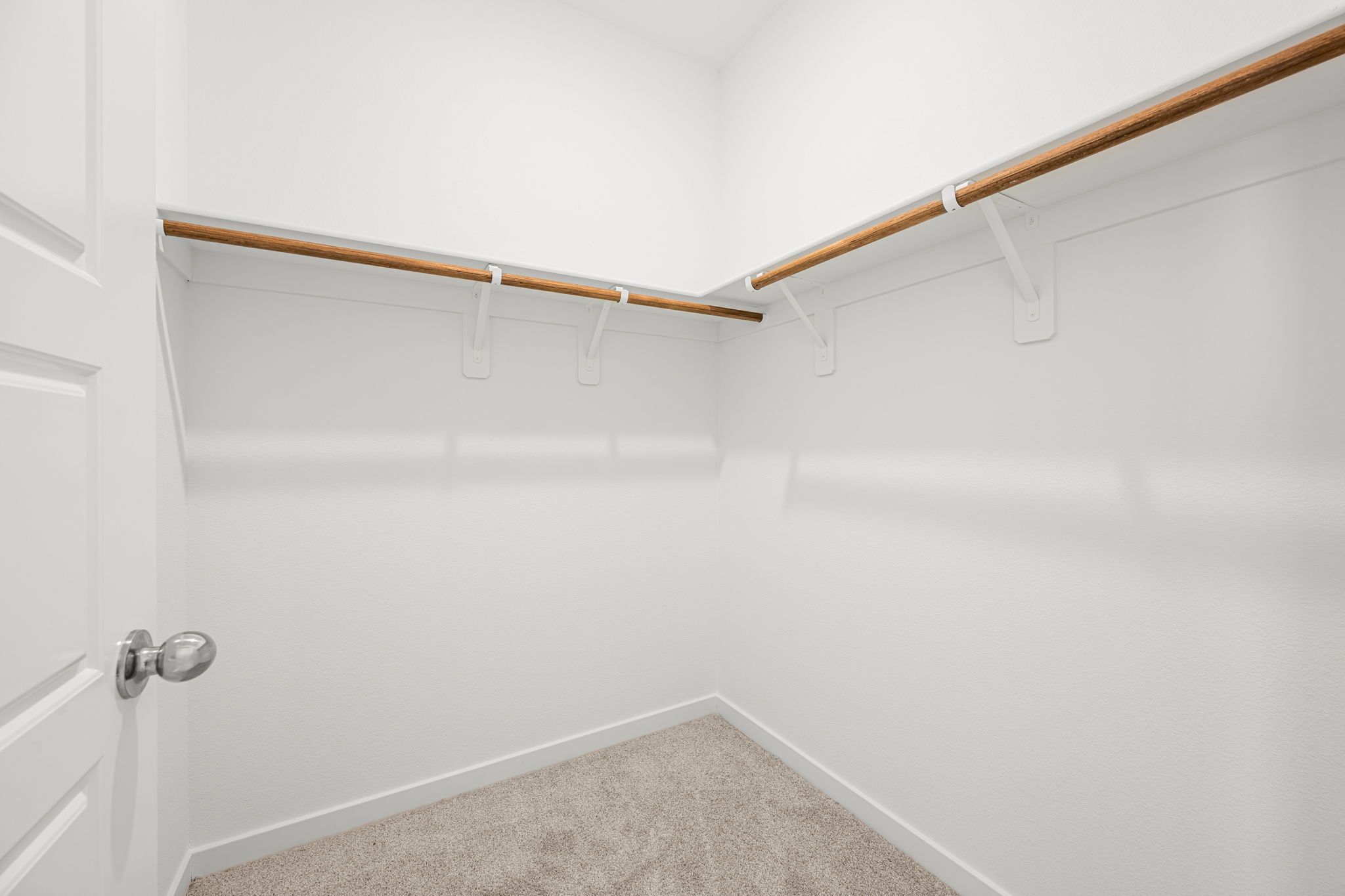 31 web or mls Lennar  8179 Gusty Brook St 31