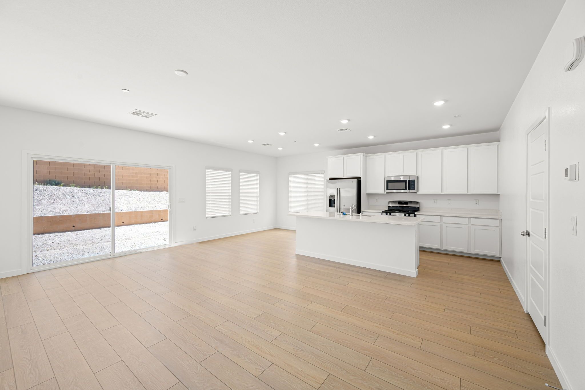 3 web or mls Lennar  3387 DANCING WATERS ST  3